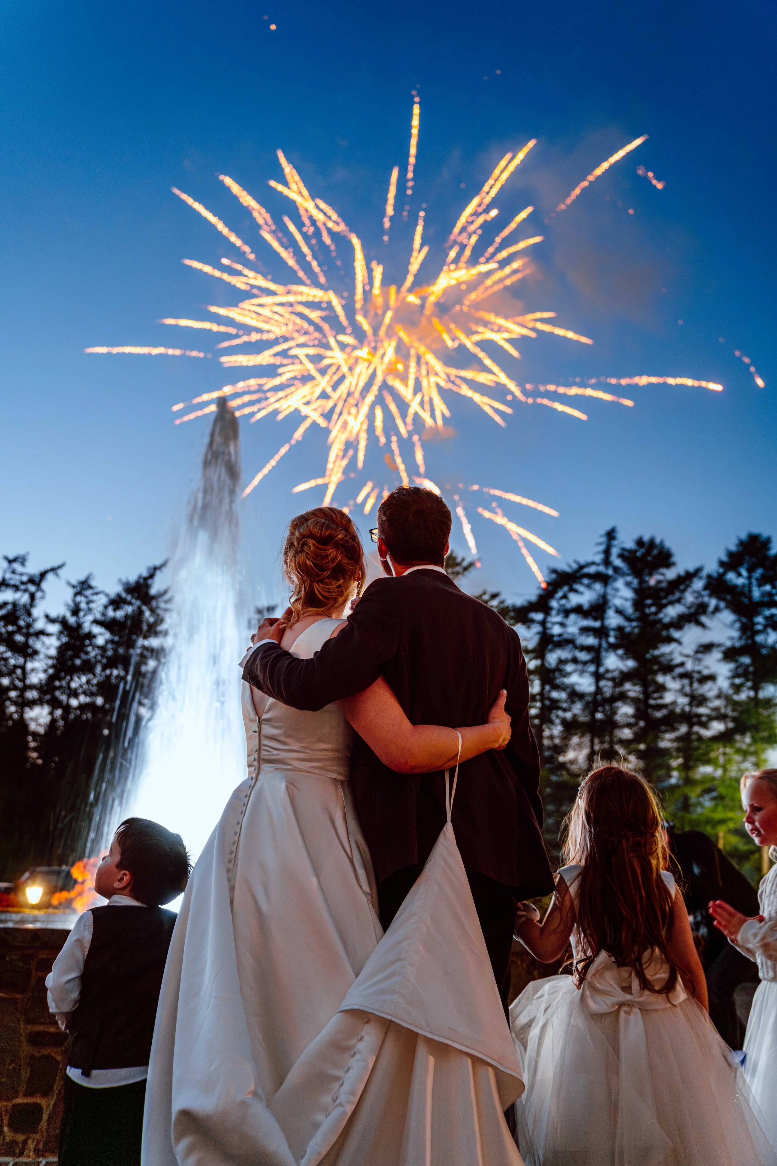 23 - 7R502385-Enhanced-NR.jpg