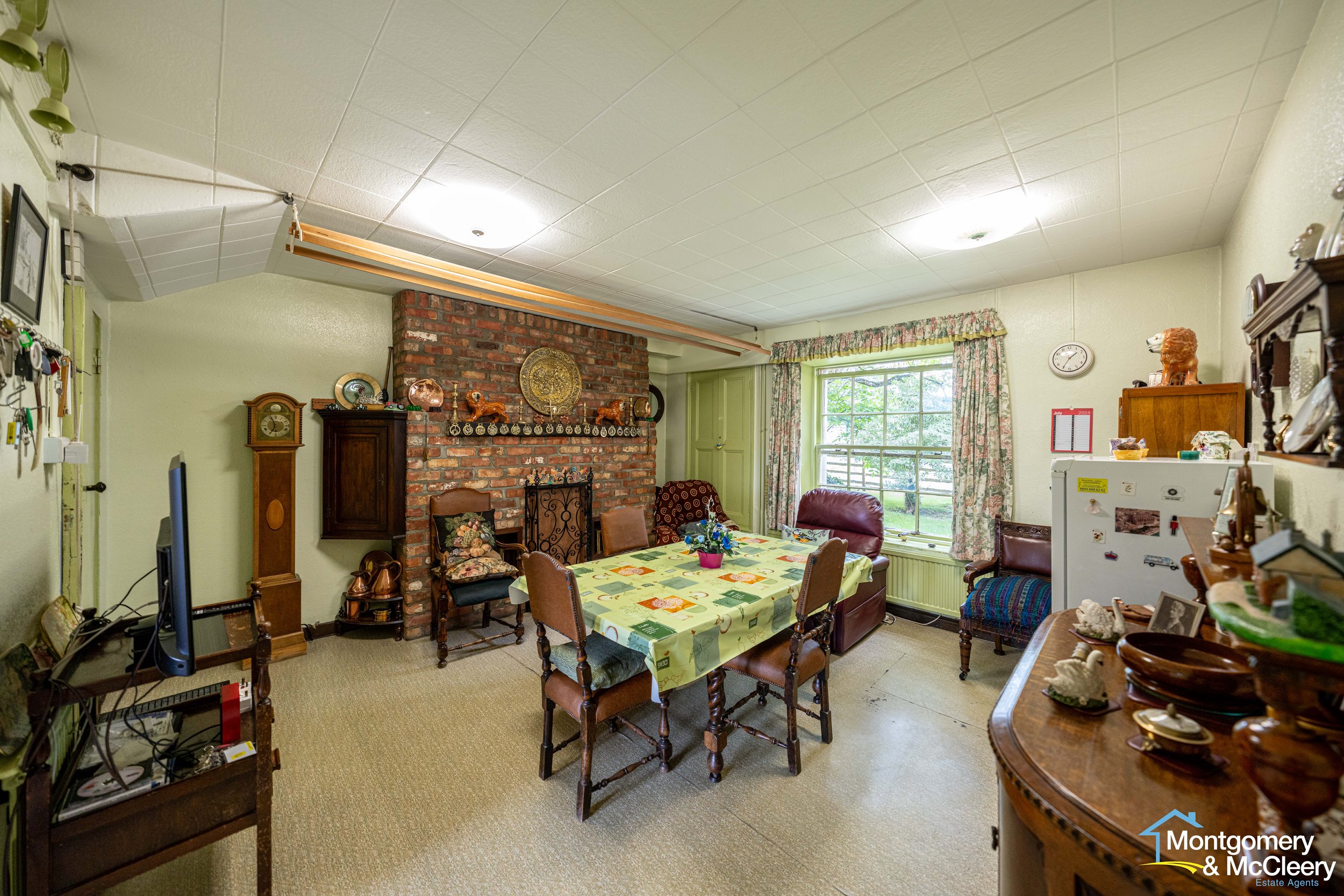 7R505639-HDR.jpg