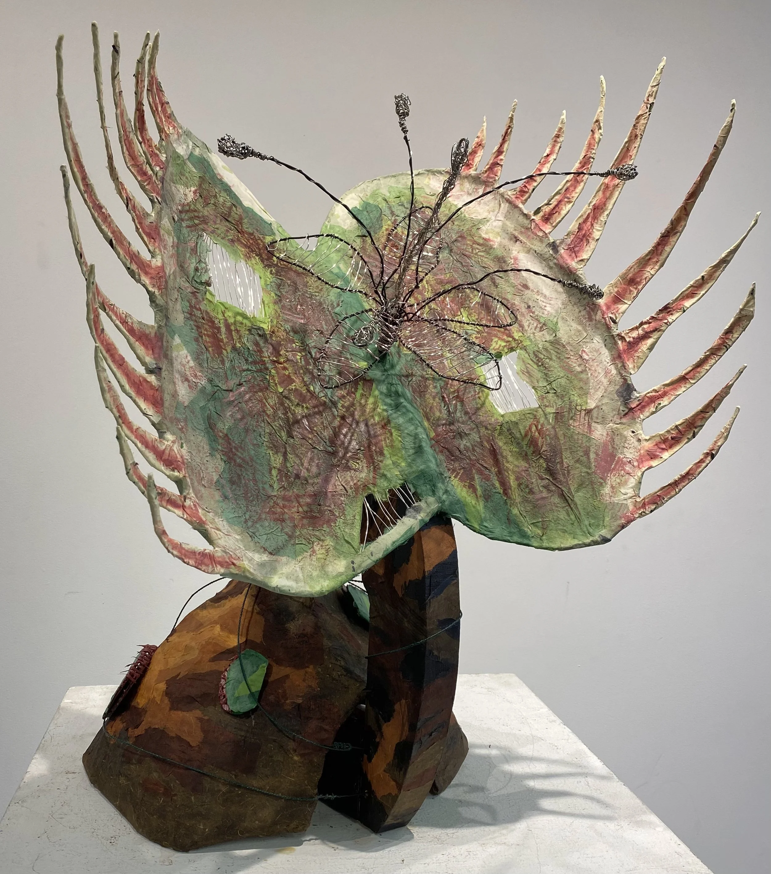 "Lovely Trap", 2022, Mixed Media Wire Sculpture