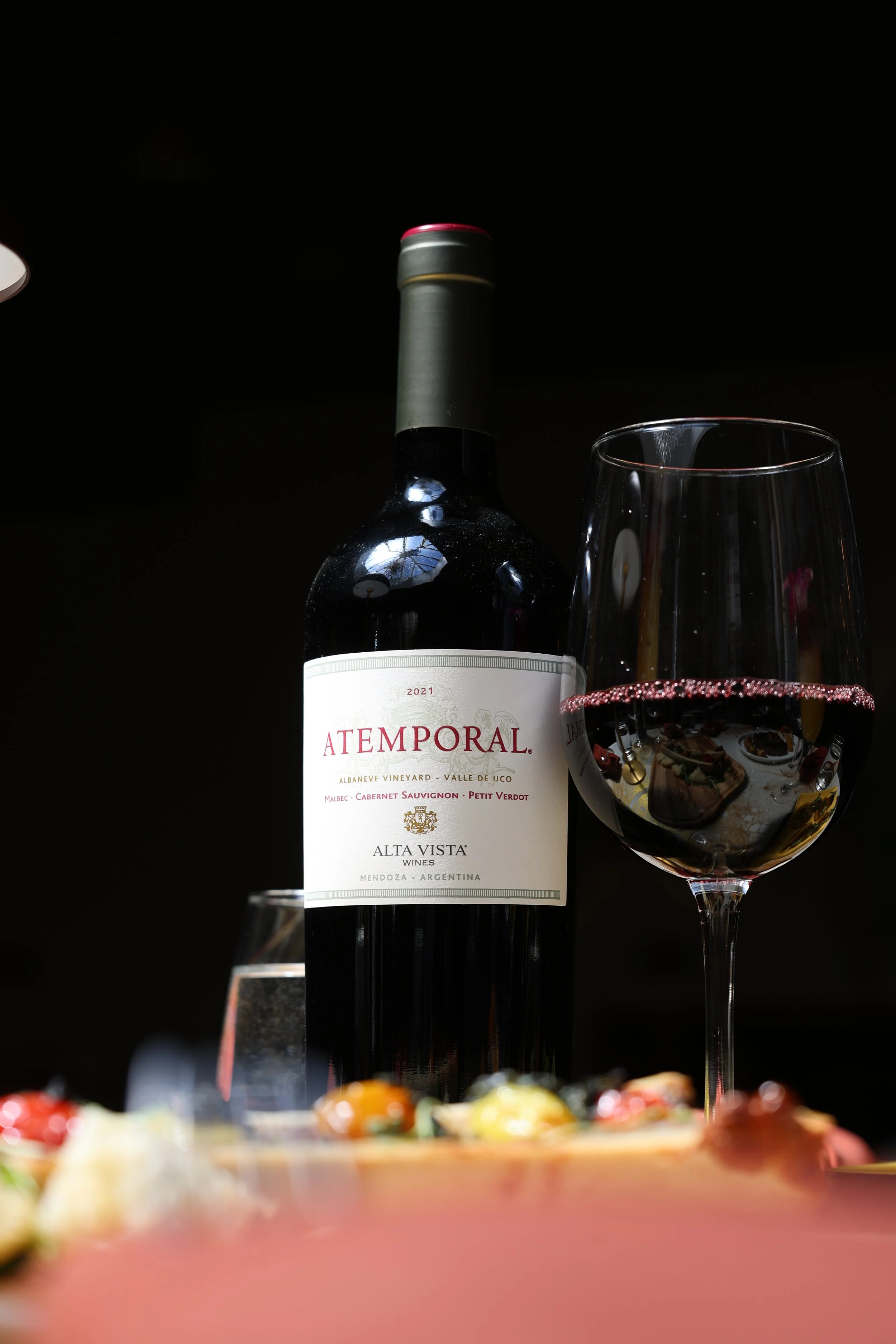 atemporal wine.JPG