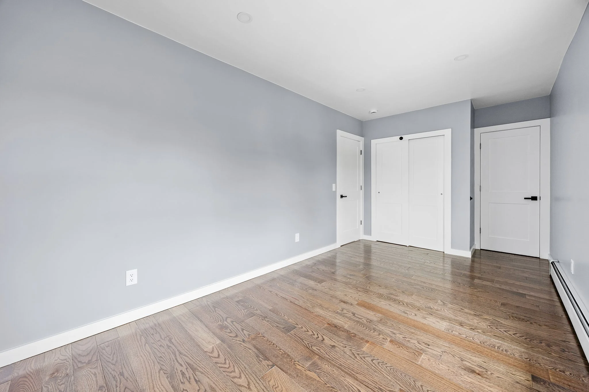 16-web-or-mls-117-18-198th-st.jpg