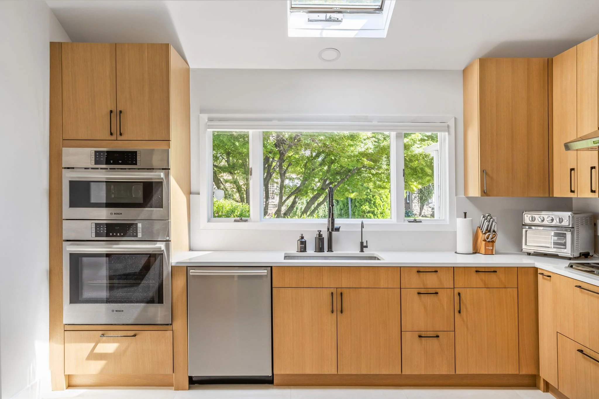 4-web-or-mls-36-north-ct.jpg