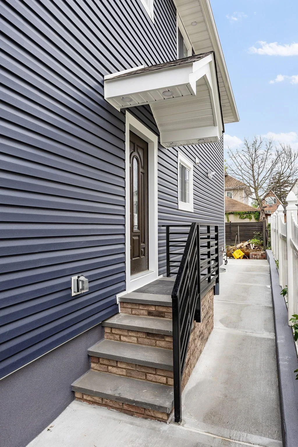 4-web-or-mls-117-18-198th-st.jpg
