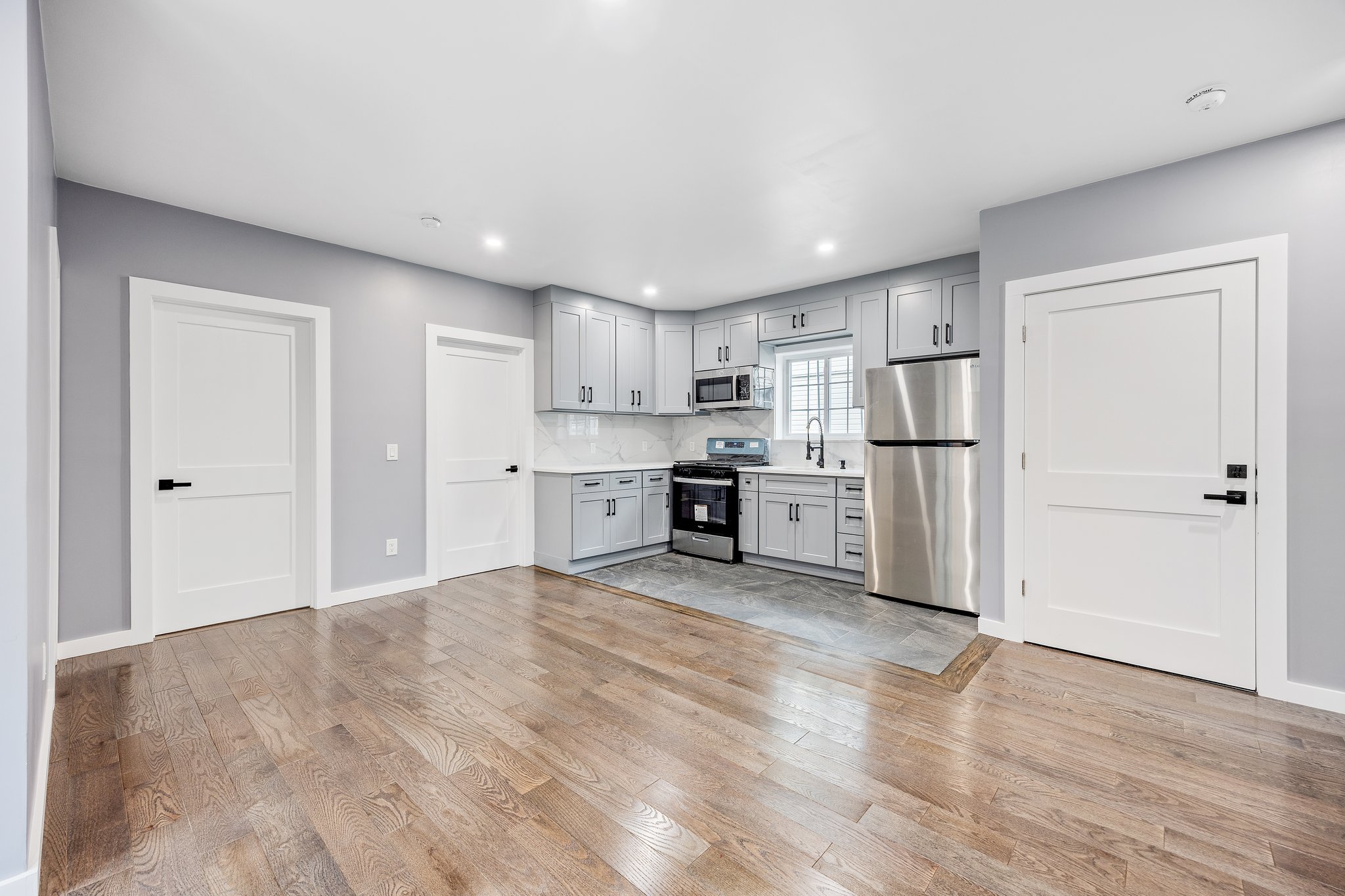 20-web-or-mls-117-18-198th-st.jpg