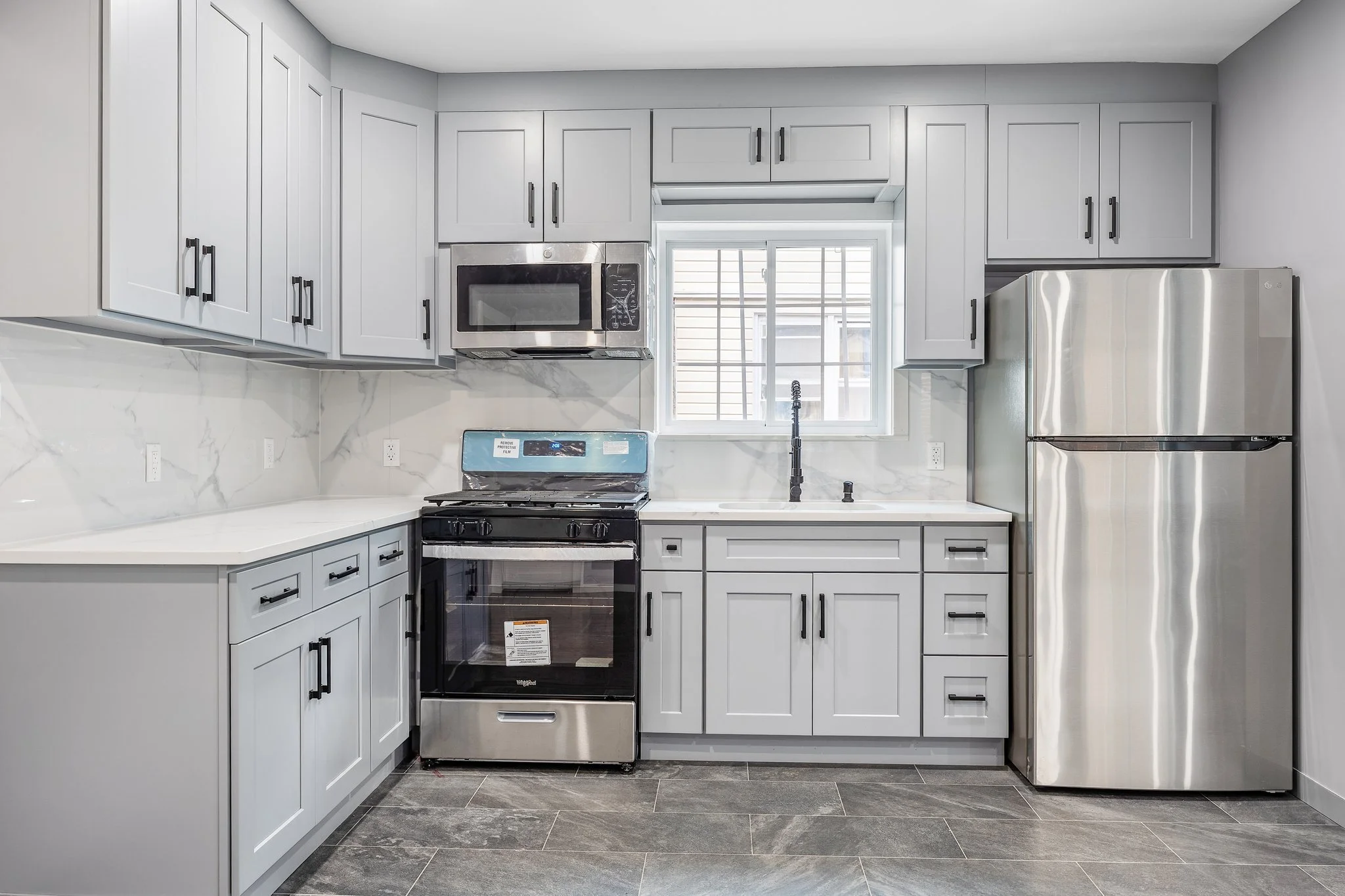 21-web-or-mls-117-18-198th-st.jpg