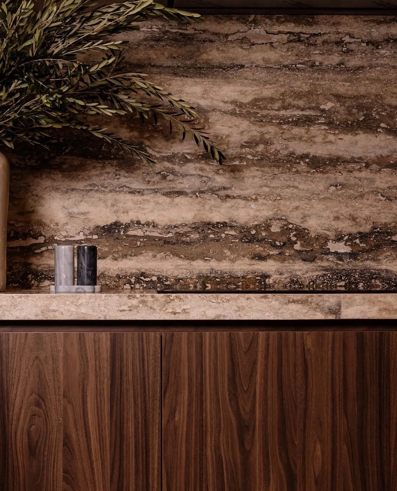 Refined, grounded, and intentionally warm&mdash;this kitchen is all about materiality doing the talking.

Every detail has been considered&mdash;integrated storage, sculptural styling, and a restrained tonal balance that lets the textures shine.

Thi
