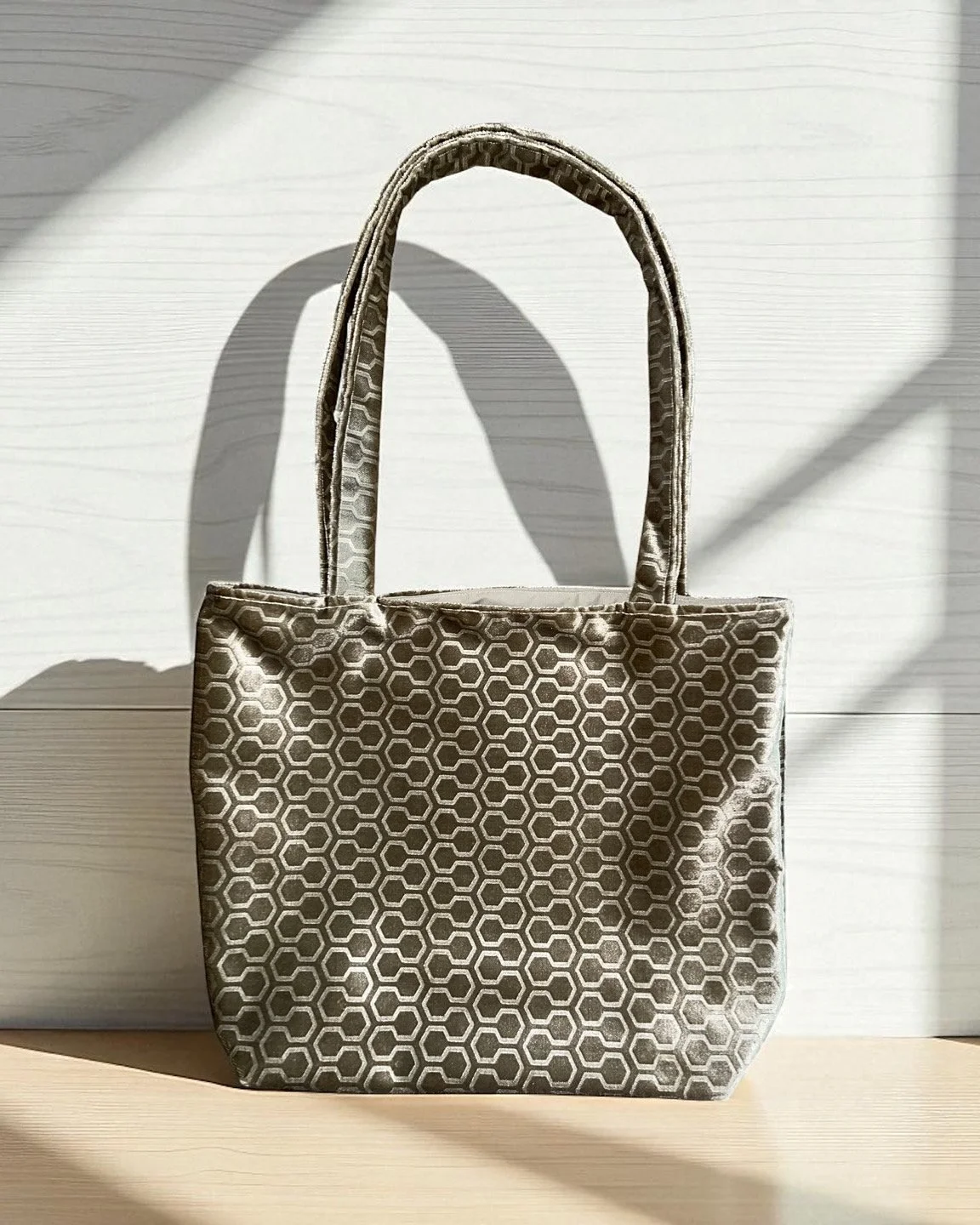 Geometric Lined Tote