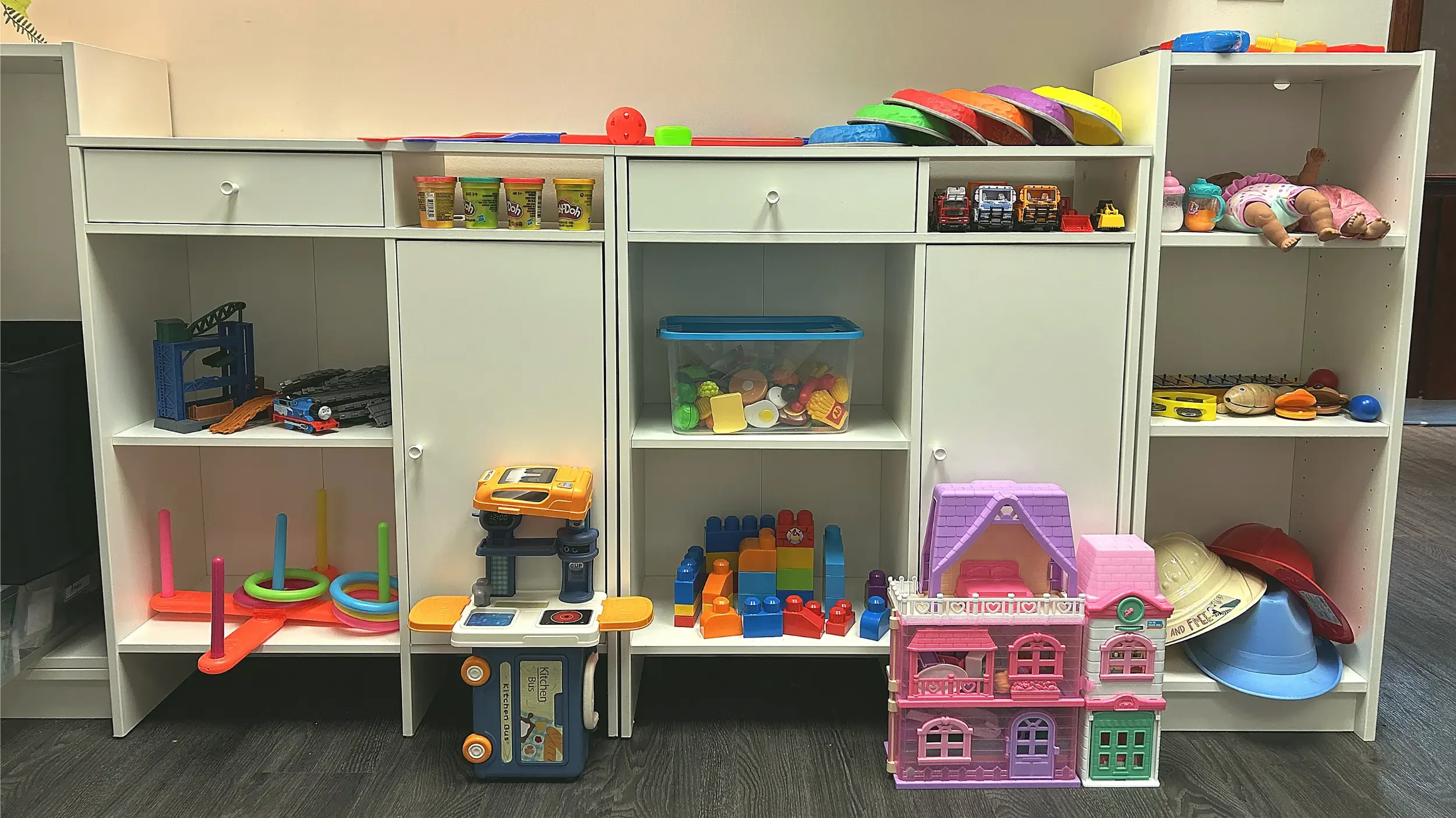 Play Therapy in Richmond Hill and Toys