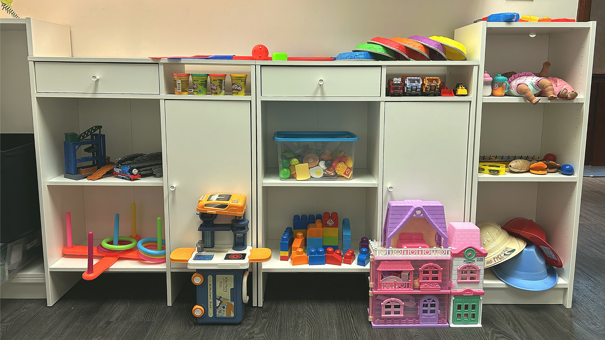 Play Therapy in Richmond Hill and Toys