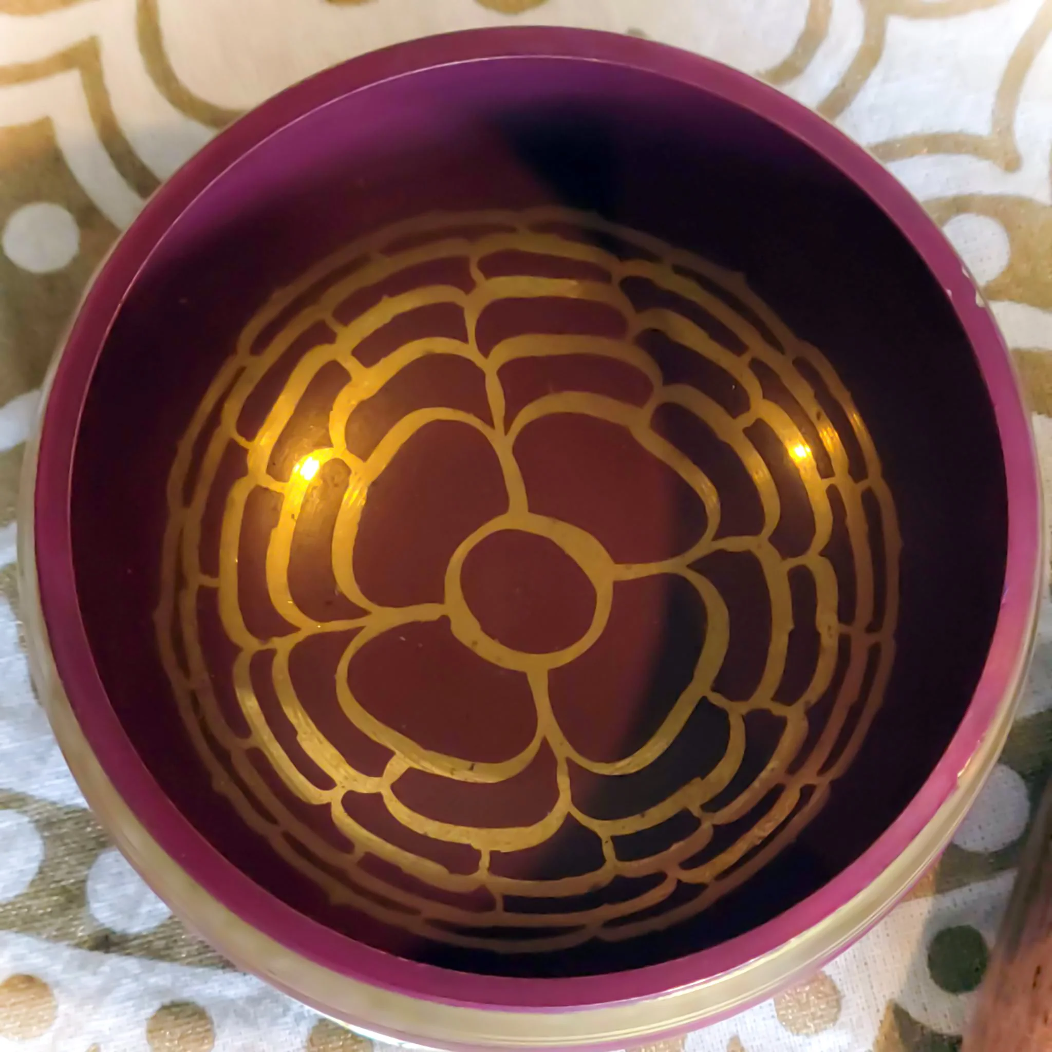 Burgundy Tibetan Singing Bowl - 02.jpg