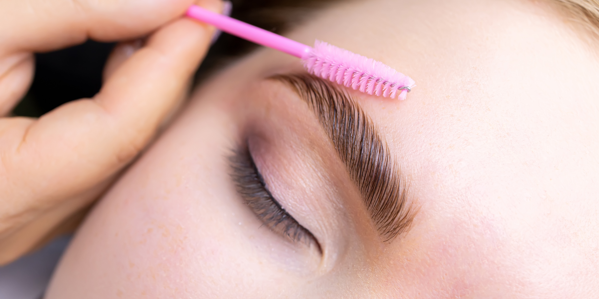 Image of a brow lamination treatment