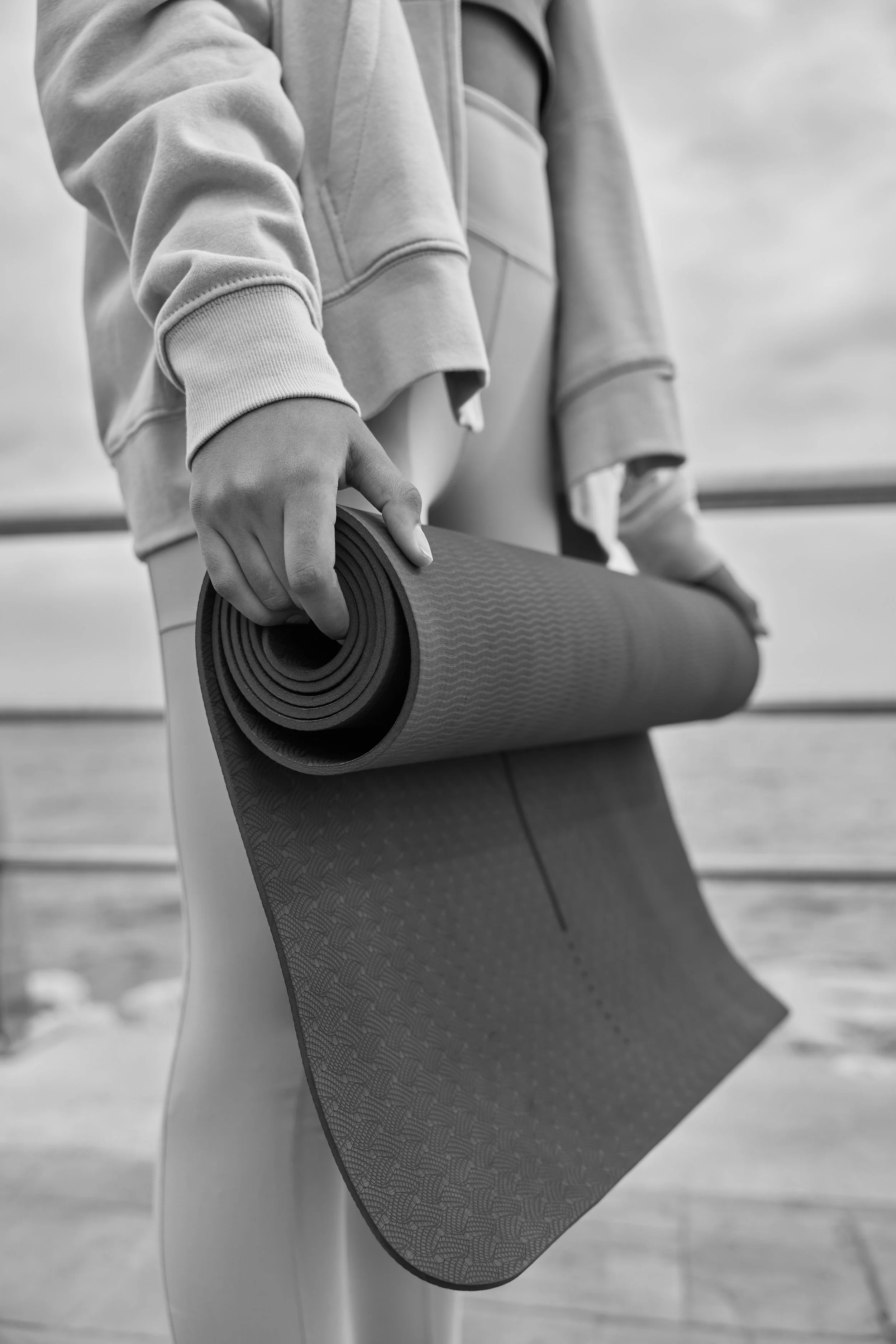 Feel Good Yoga: Back + Hips