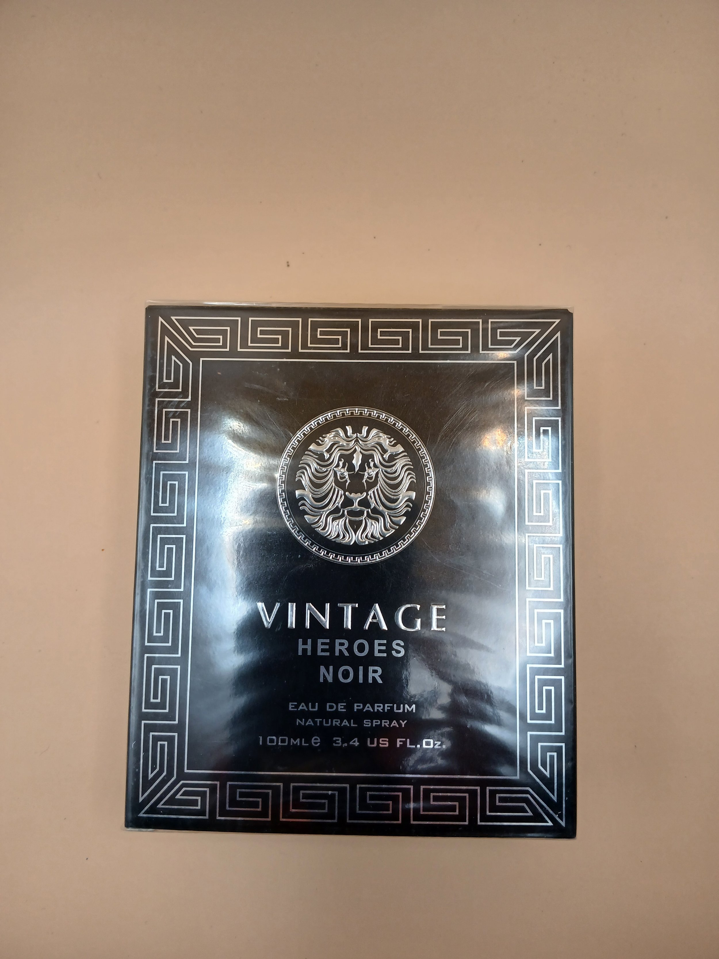 Vintage Heroes Noir for men
