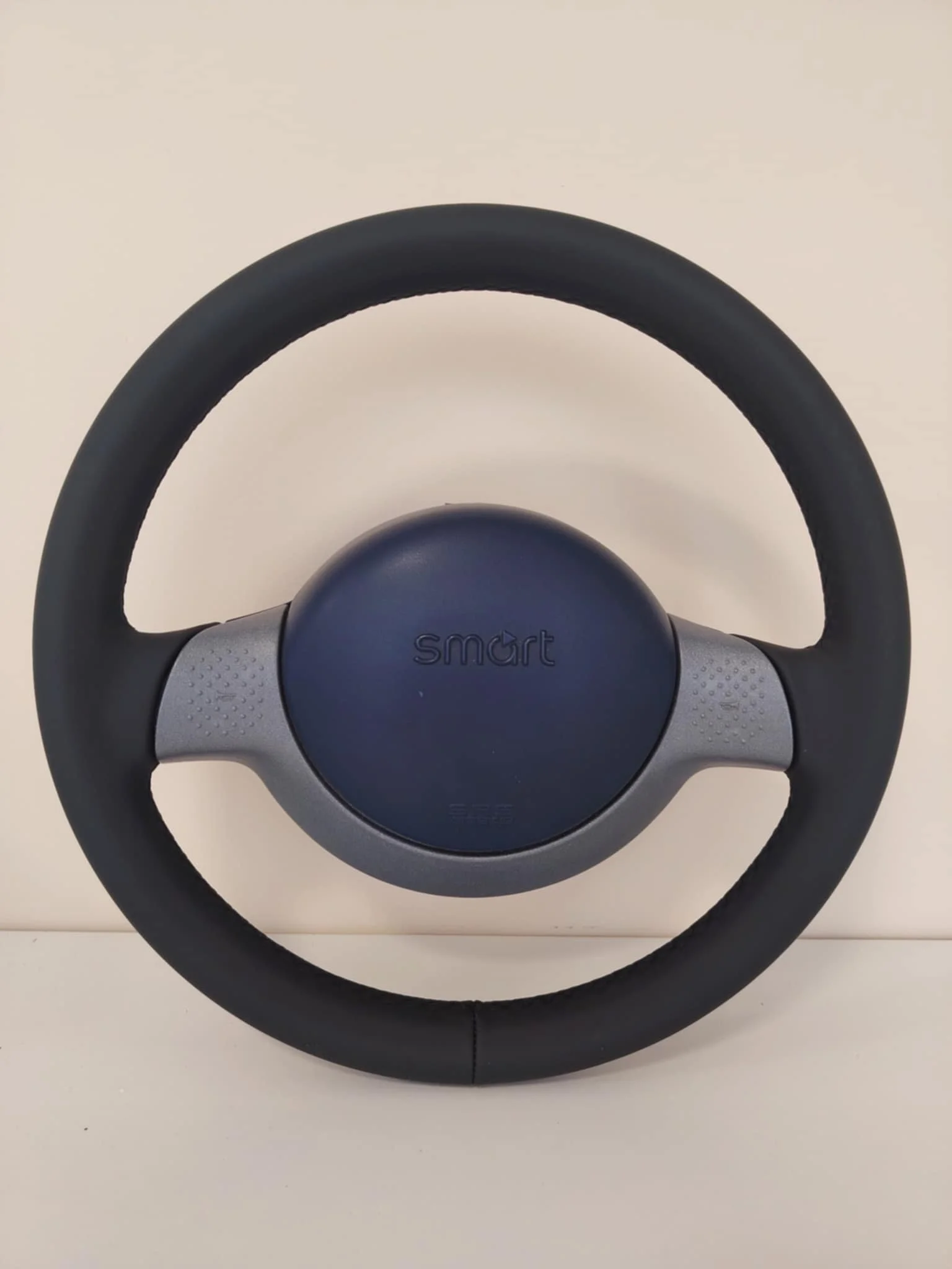 Kedves családnak egy kedves autója lett rendbetéve.