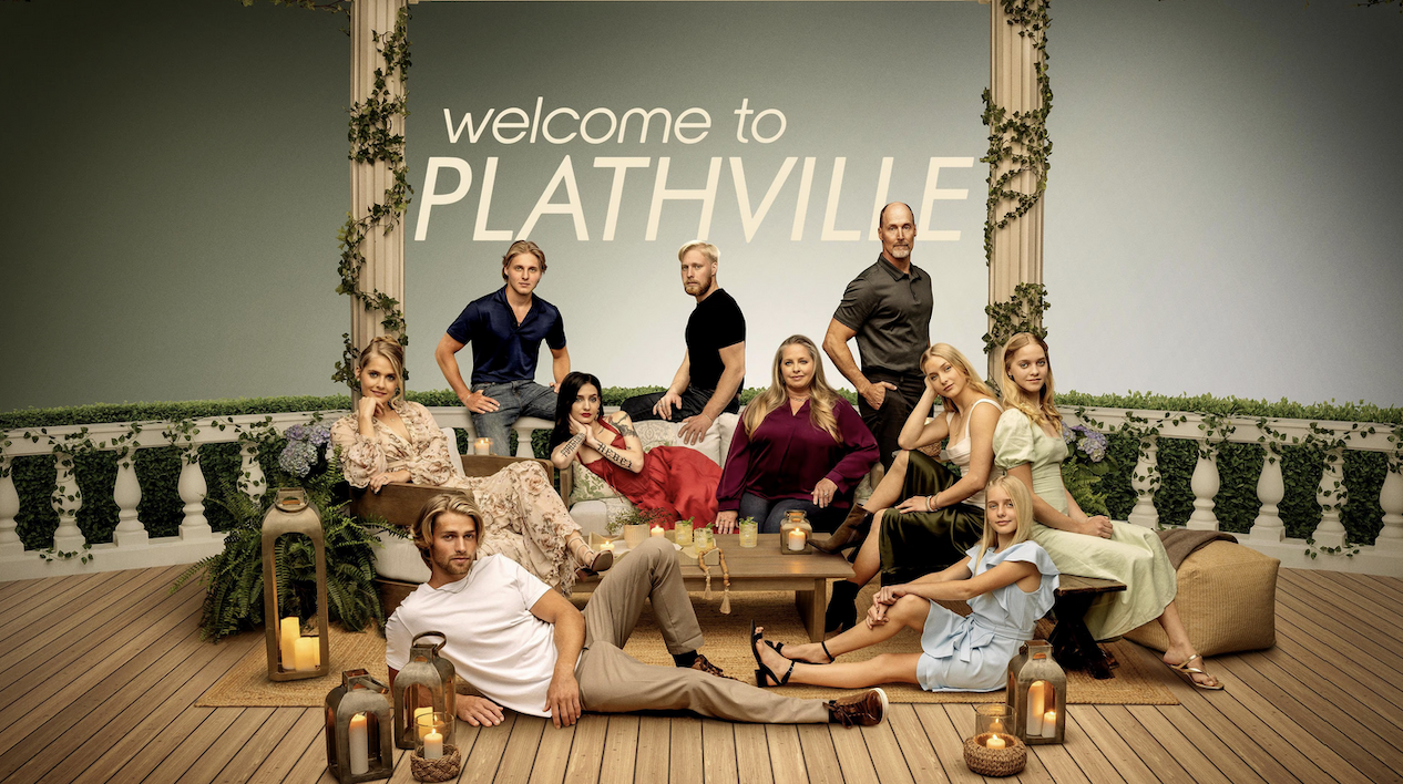 The Plaths are a blonde, blue-eyed family of 11 in southeastern Georgia. They share a passion for music, religion, family life and traditional roles.