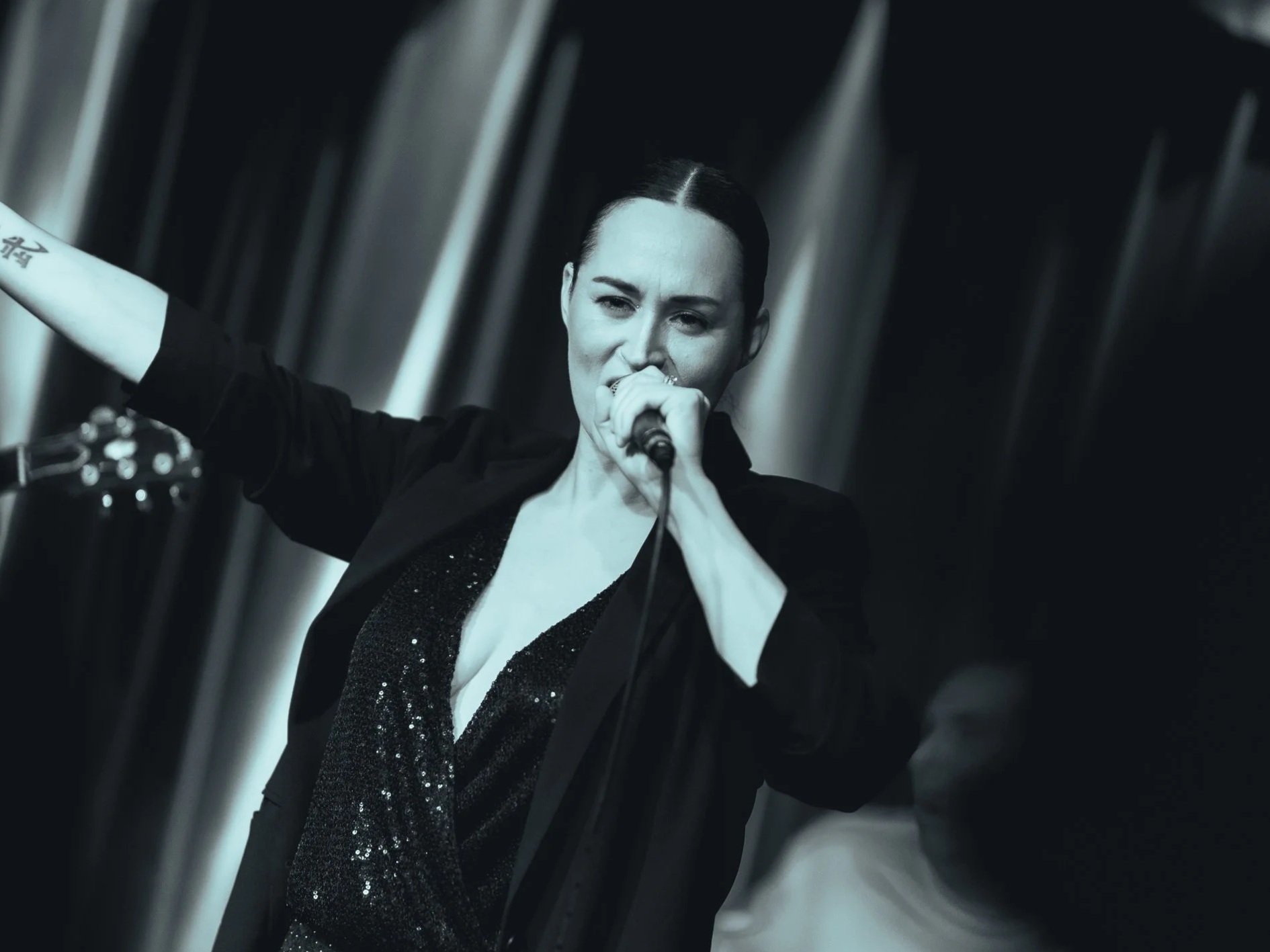 Under the Covers® Brisbane & Gold Coast Corporate Band