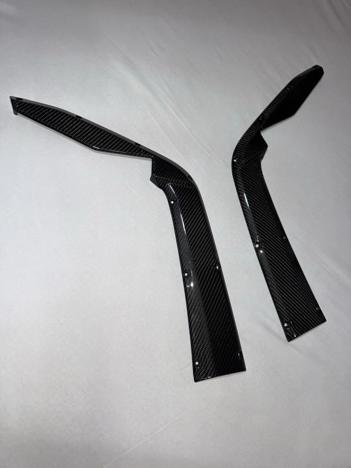 Porsche 911 992 GT3 RS Carbon Fiber Rear Wing Pillar Trim (Pair)