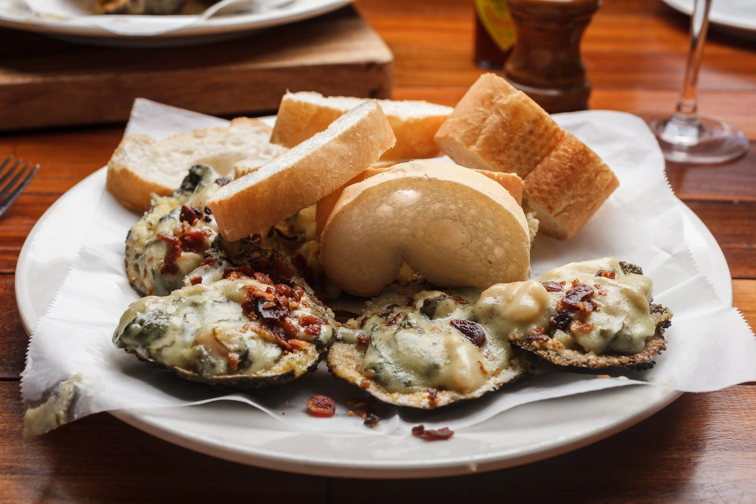 katies restaurant mid city nola oyster slessinger.jpg