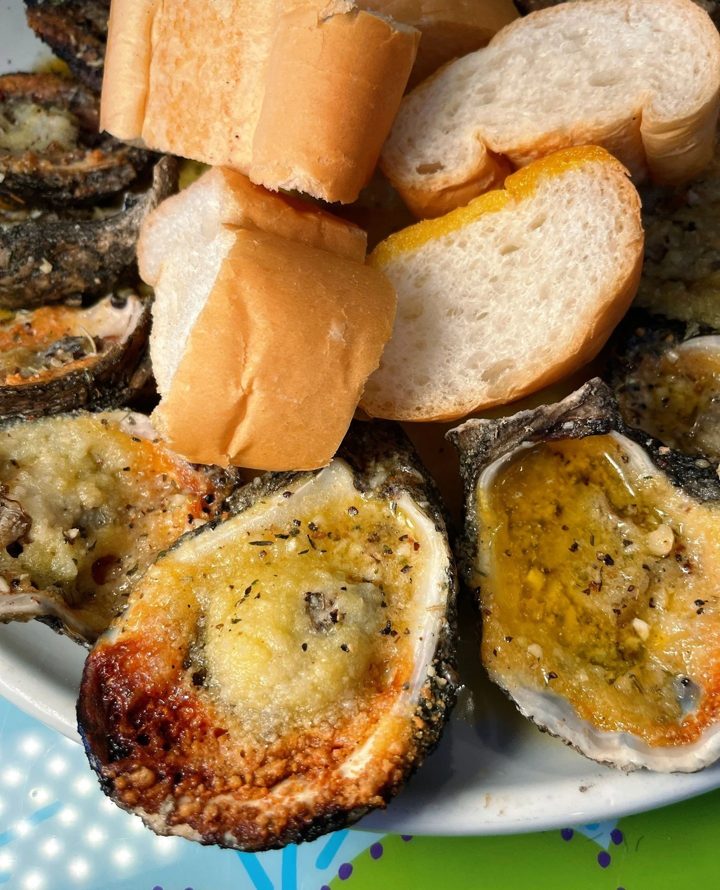Tuesdays go best with a dozen. You know it, we know it, just get over here! Oyster special starts at 5pm. Don't be late 🦪🤤⁠
⁠
new orleans restaurant, neighborhood eatery, where to eat in mid city, nola foodies, food lovers, southern comfort, seafoo
