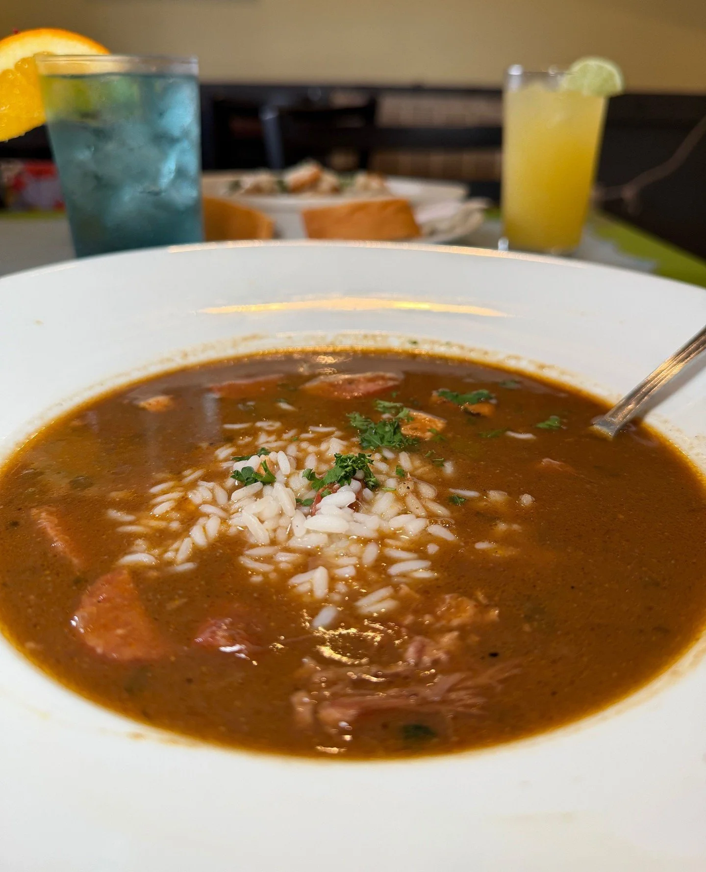 Getchu some gumbo 👏 It's fall y'all! A true NOLA classic made from scratch right here in Mid City 💜⁠
⁠
#neworleansrestaurant #comfortfood #casualdining