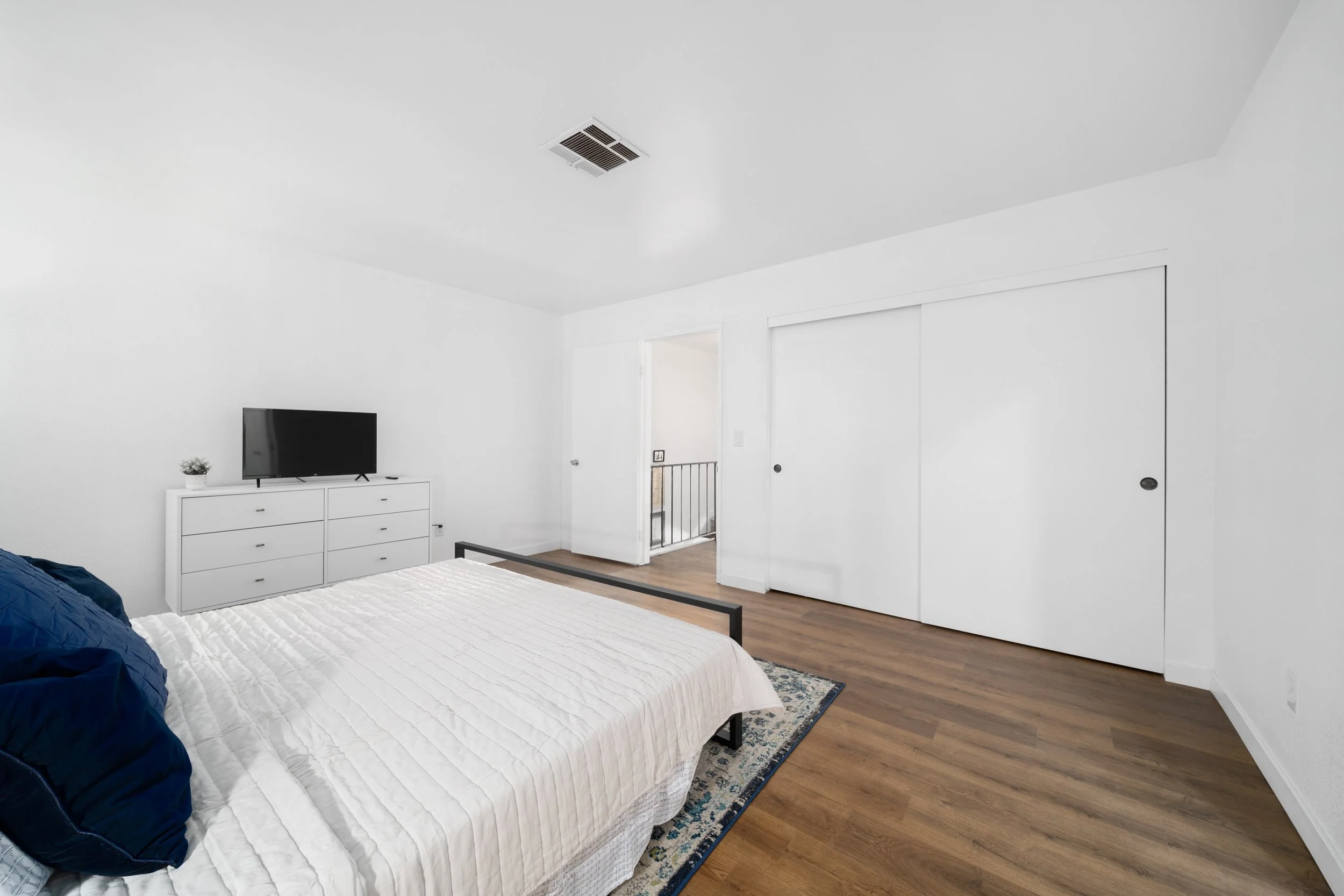 833 Wensley Large-26.jpg