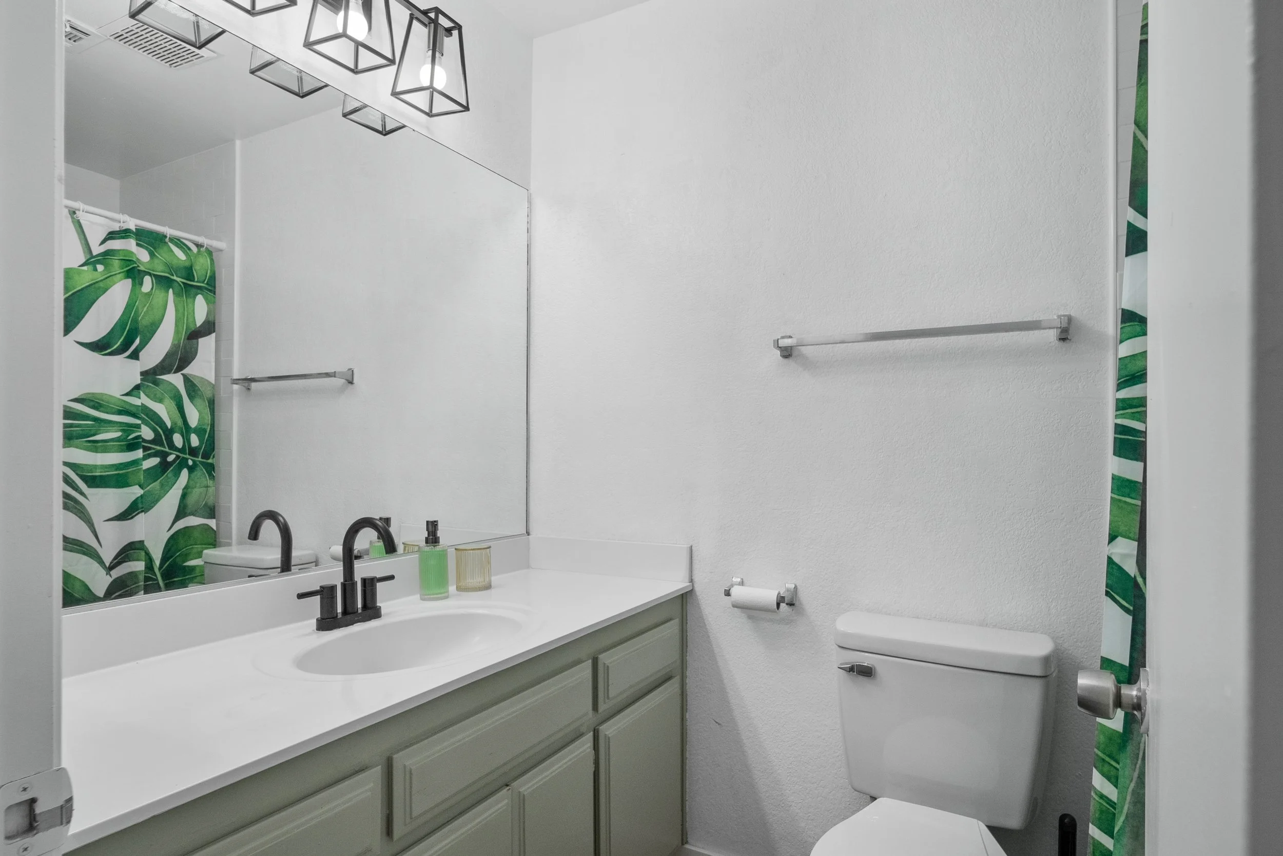 833 Wensley Large-20.jpg