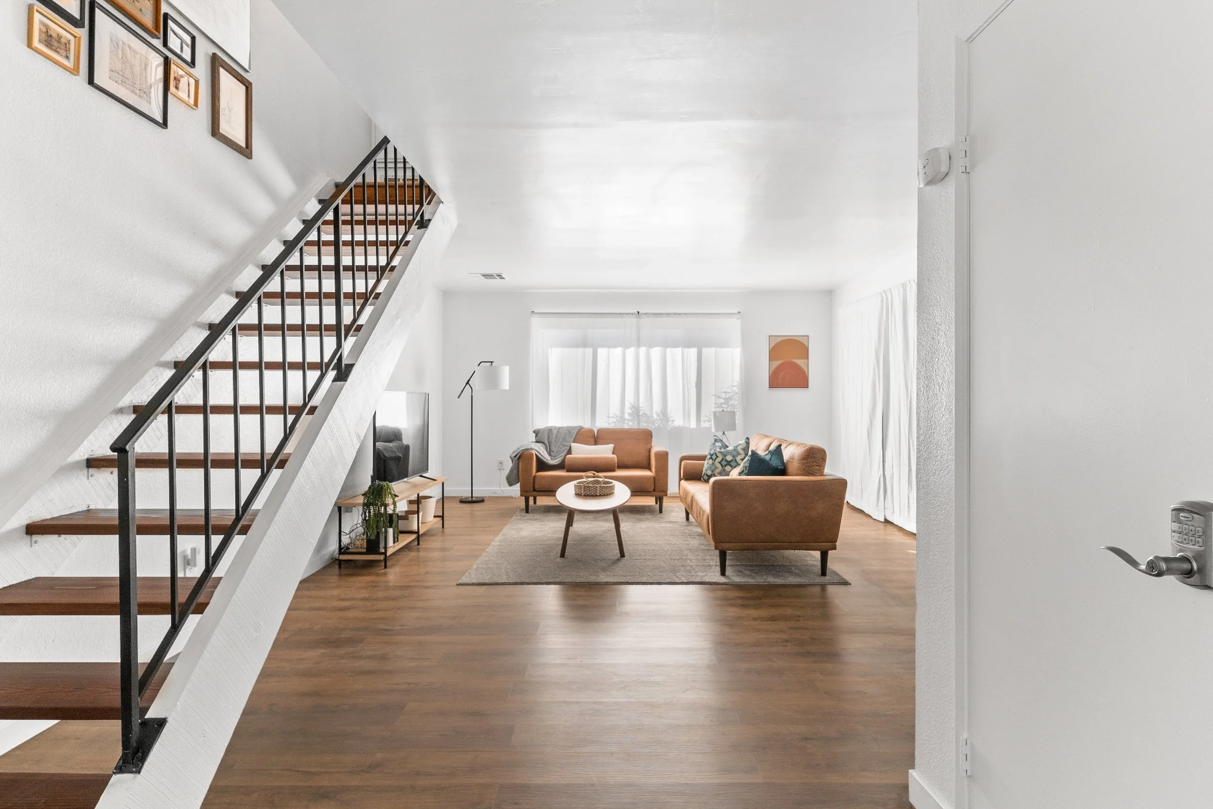 833 Wensley Large-2.jpg