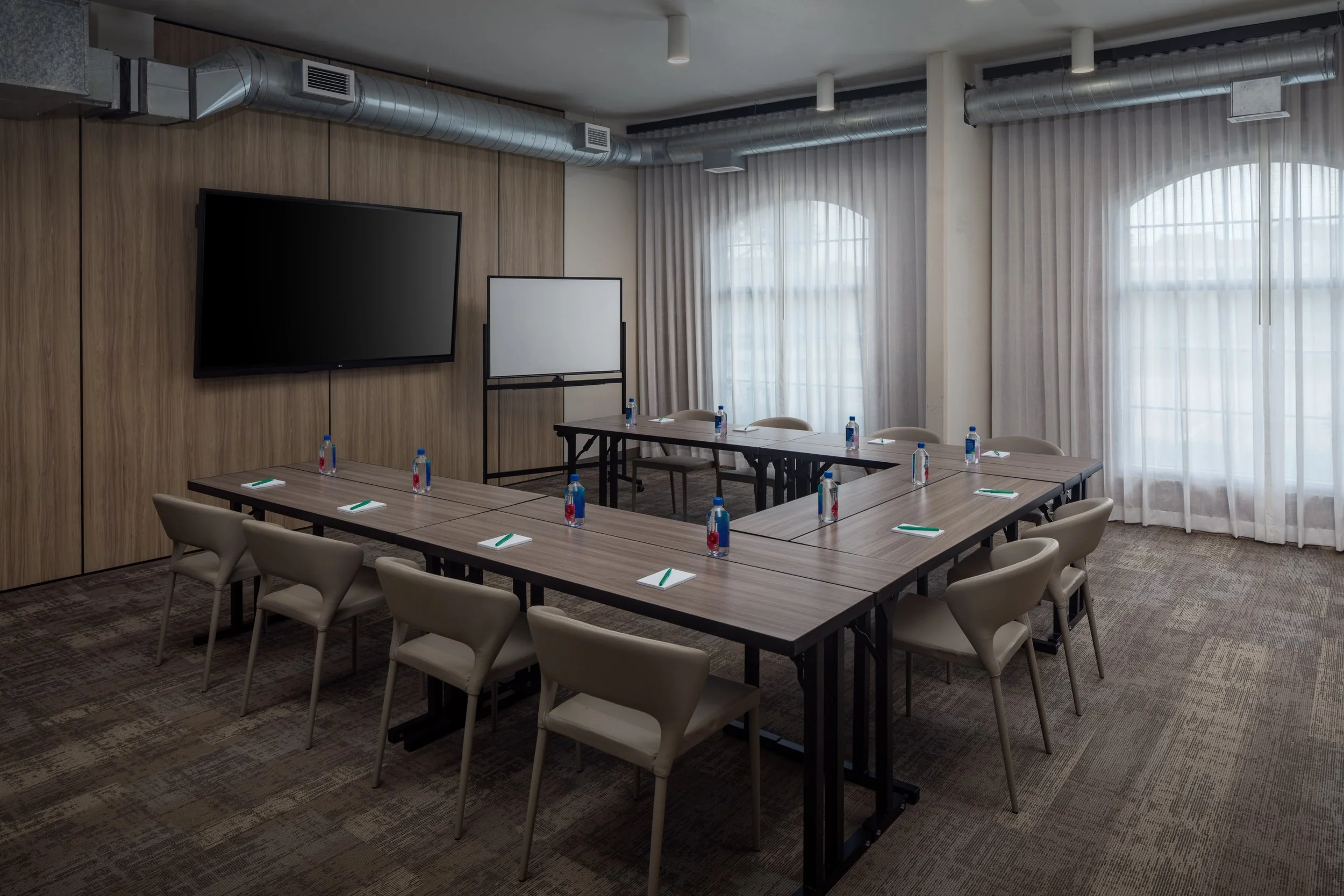 Plano Meeting Space