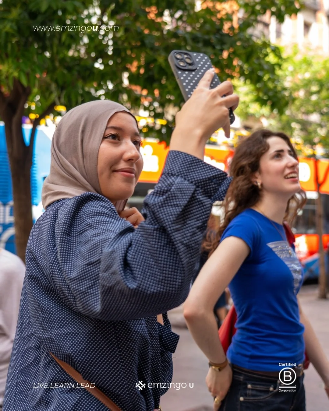 A few moments from our time with @madrid4refugees 

Learning beyond the classroom means making space for different perspectives, listening with curiosity, and reflecting on our place in the communities around us. It means approaching new experiences 