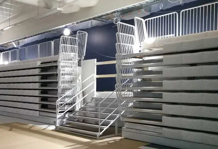 vertical hand Rails.jpg