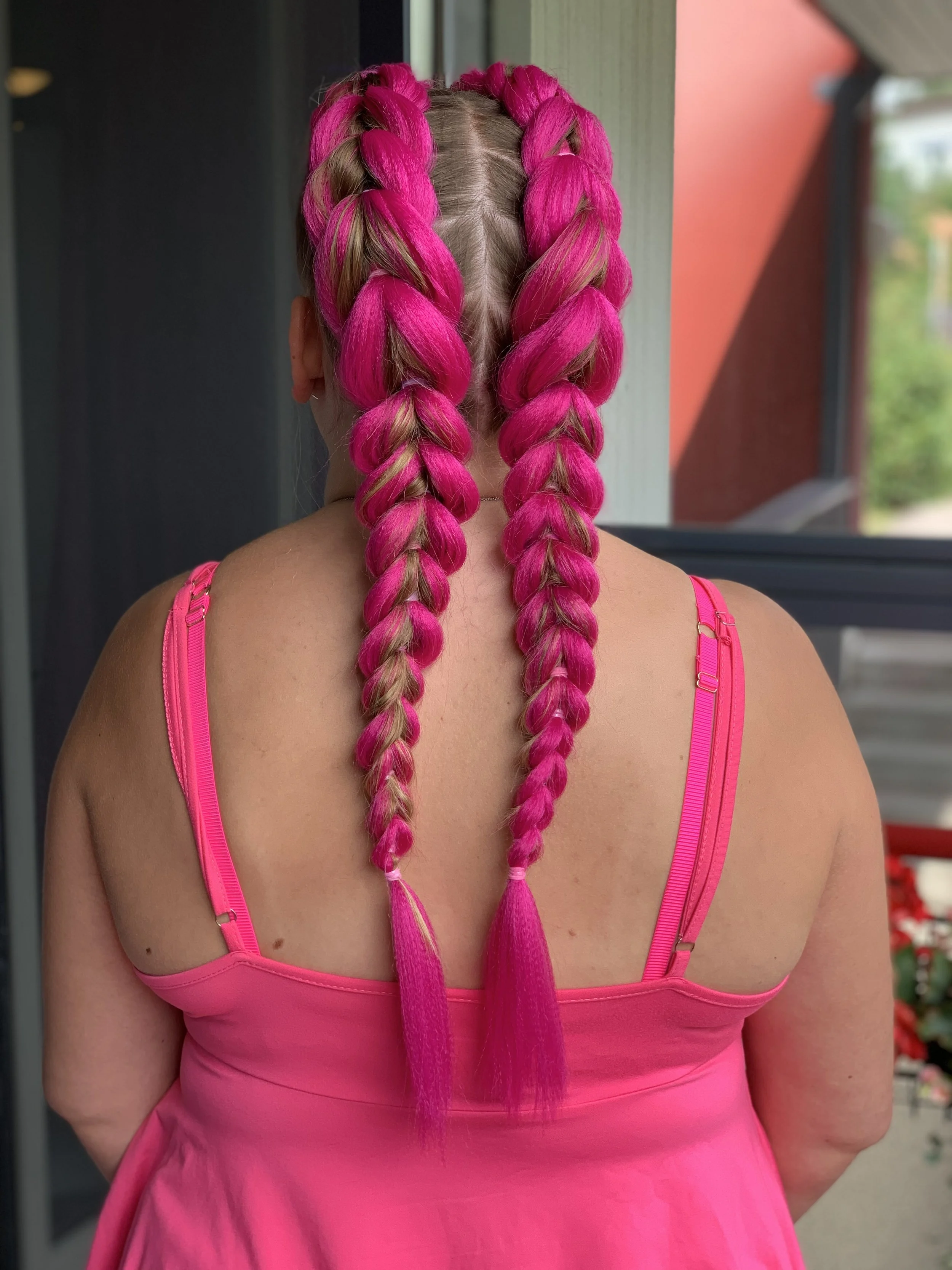 Pinkit kuituletit festarikampauksessa