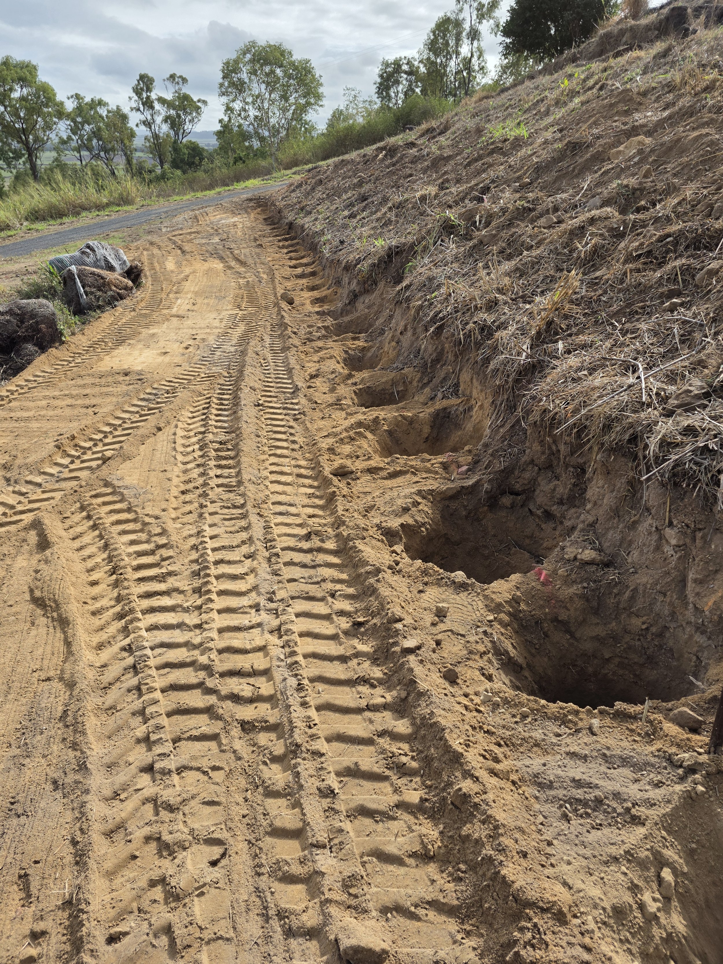 Civil and rural earthworks in Mackay and Sarina, EJ's Plant Hire & Vegetation Management