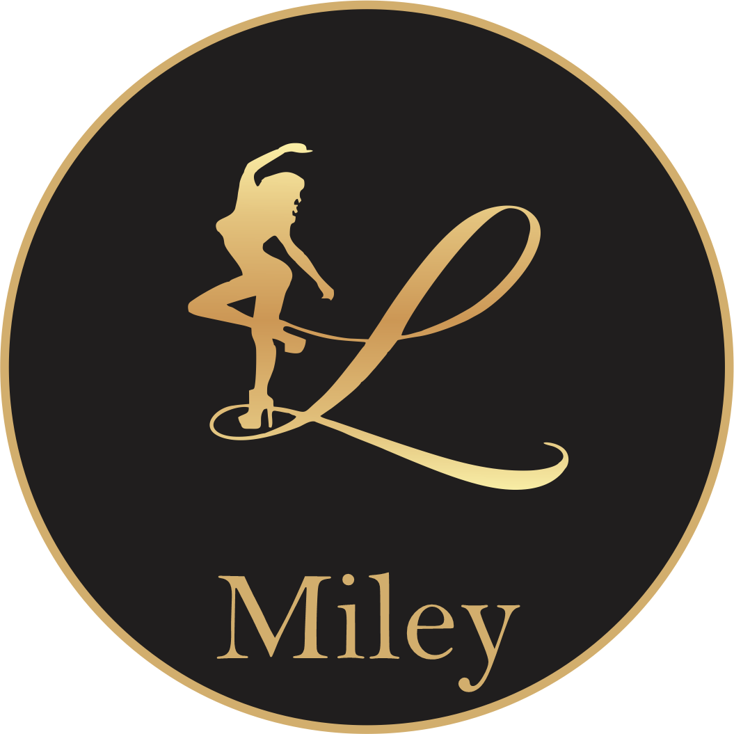 luxxx profiles miley 1.png