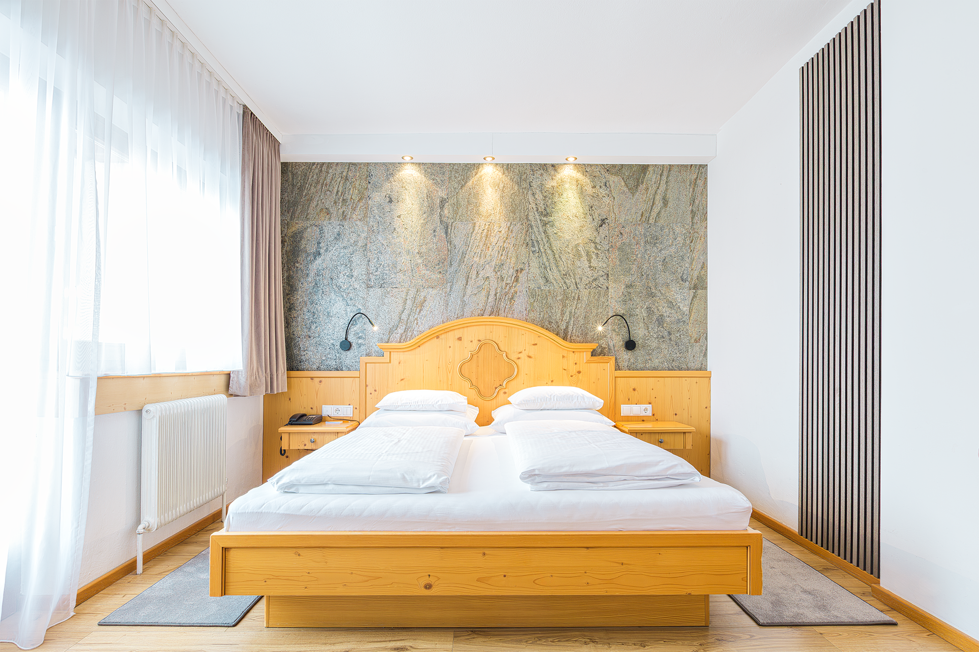 Professionelle Architekturfotografie für Hotellerie, Unternehmen und hochwertige Immobilienprojekte in Österreich und im mitteleuropäischen Raum.