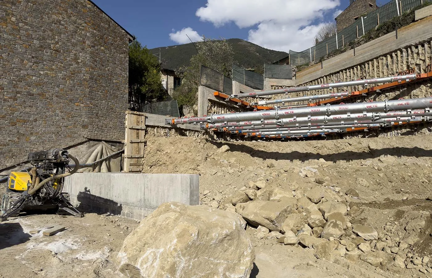 excavacio-edifici-mirador-encamp-copsa-constructora-andorra_13.jpg