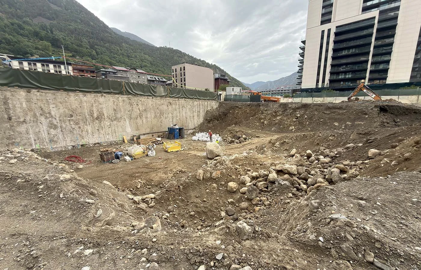 excavacio-torre-illa-vi-copsa-constructora-andorra-08.jpg