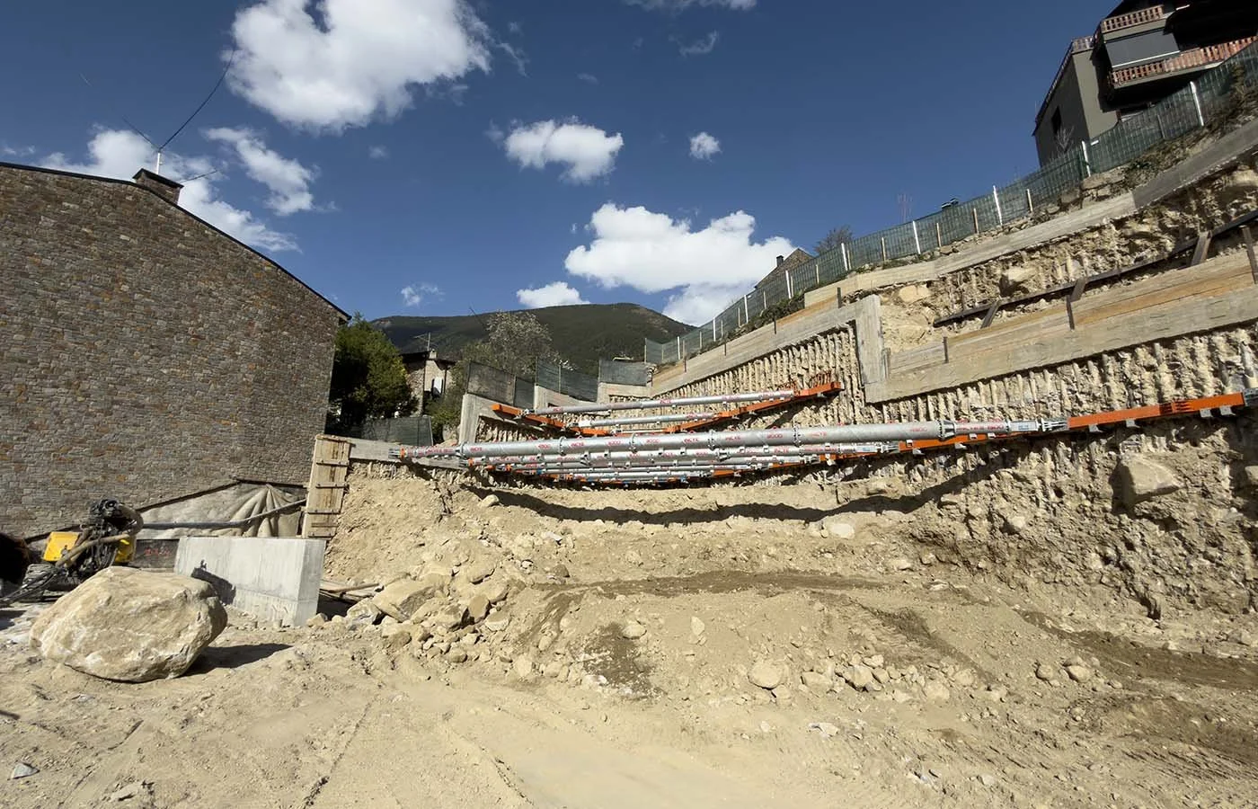 excavacio-edifici-mirador-encamp-copsa-constructora-andorra_17.jpg