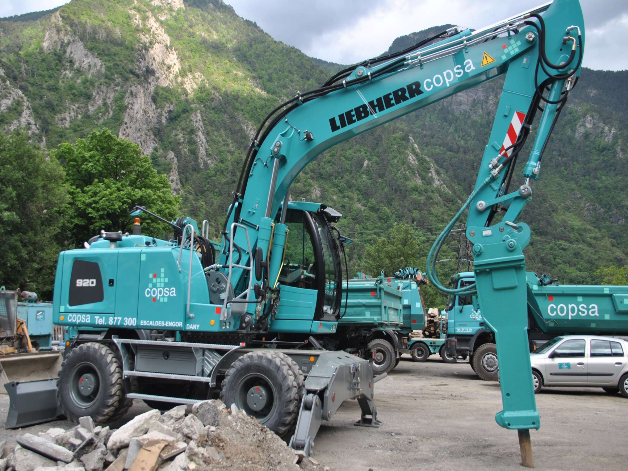 LIEBHERR A 920 LITRONIC