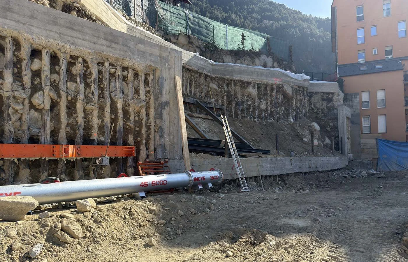 excavacio-edifici-mirador-encamp-copsa-constructora-andorra_14.jpg