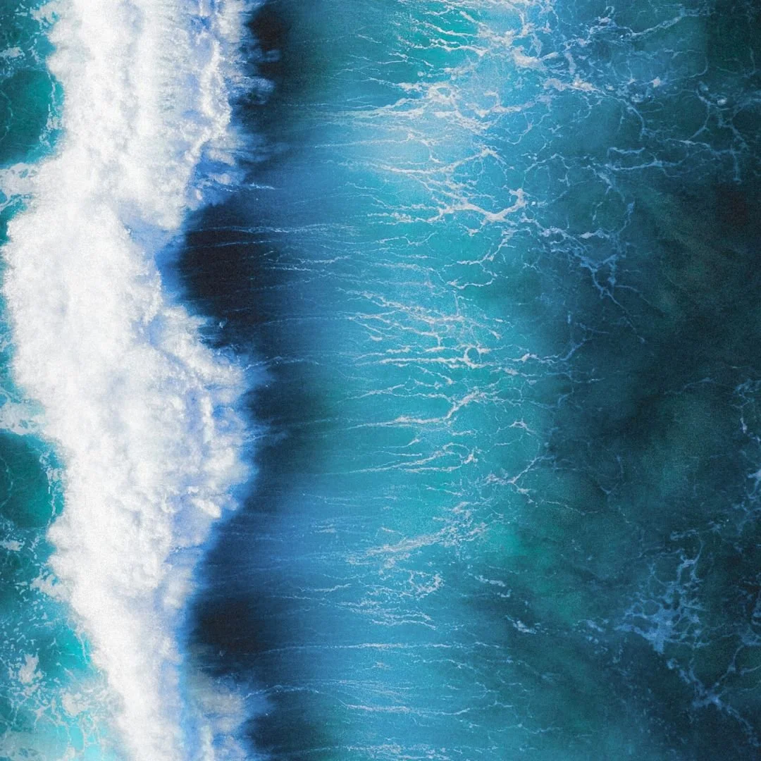Ocean wave background for VIP biohacking coaching package