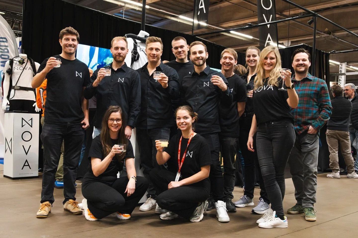▫️Team Nova ▫️ 

A part of our strong community, that is diving on a regular basis. You guys are awesome! 

Picture: @arno_poppelaars