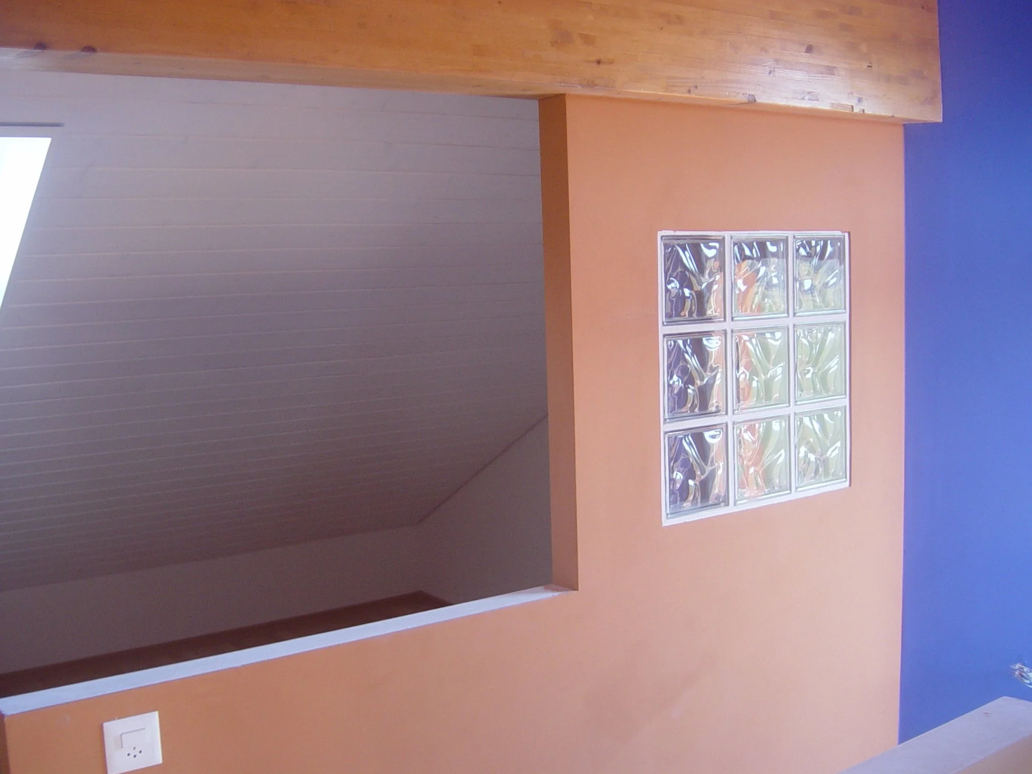 Maison Aire la Ville intérieur 008.jpg