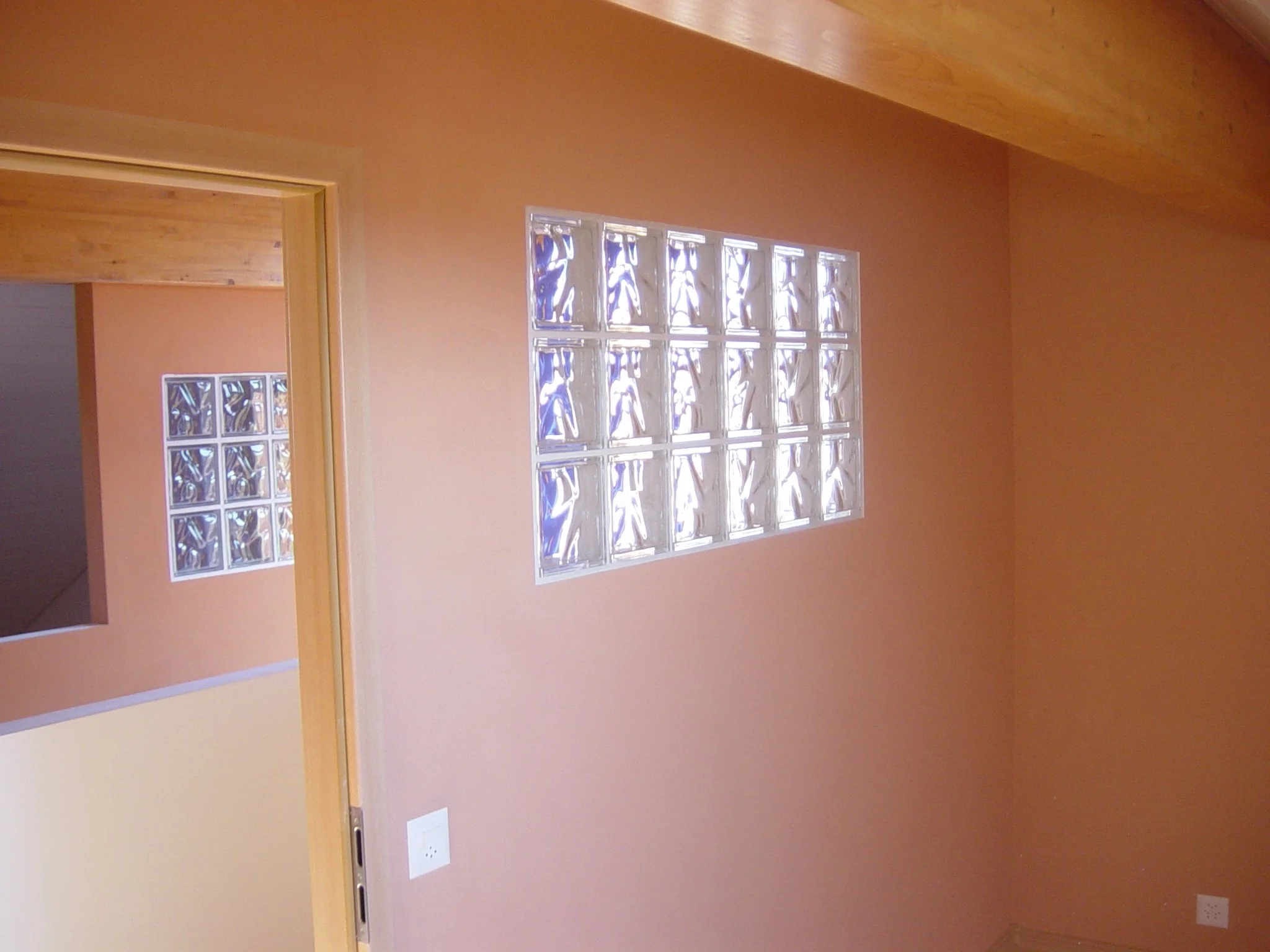 Maison Aire la Ville intérieur 007.jpg