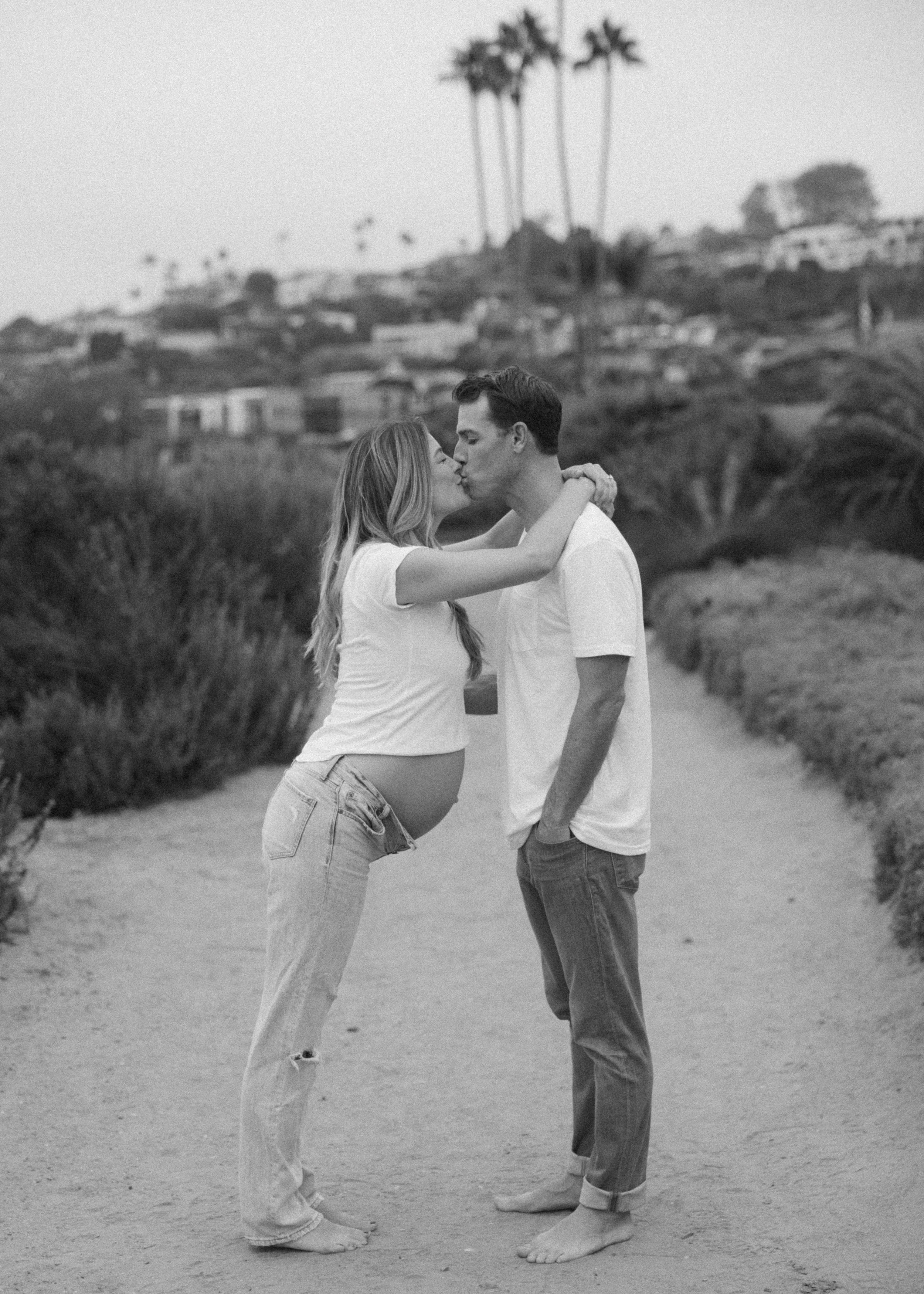 madeline&tylermaternity-27.jpg