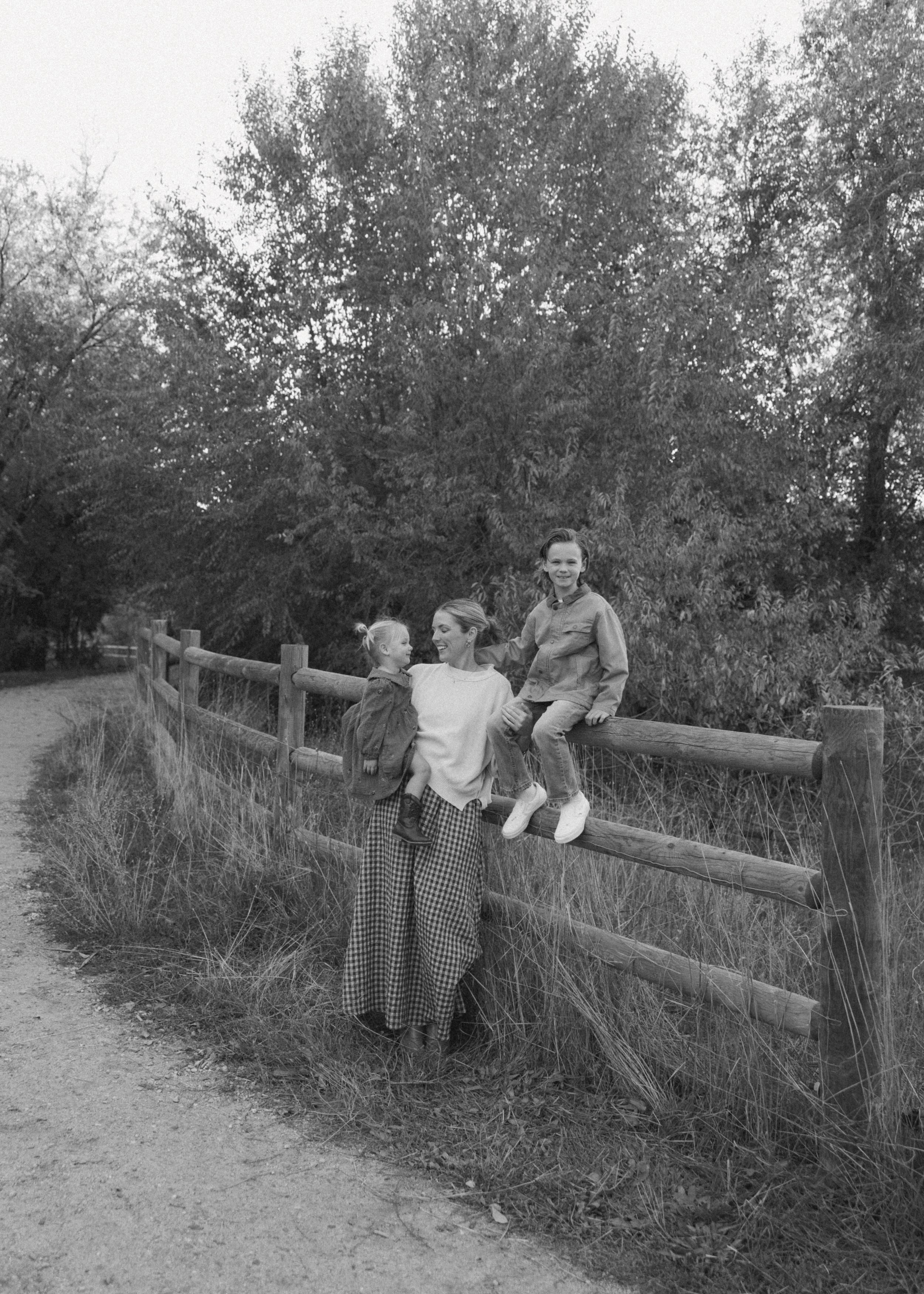 McMillanFamily2025-30.jpg