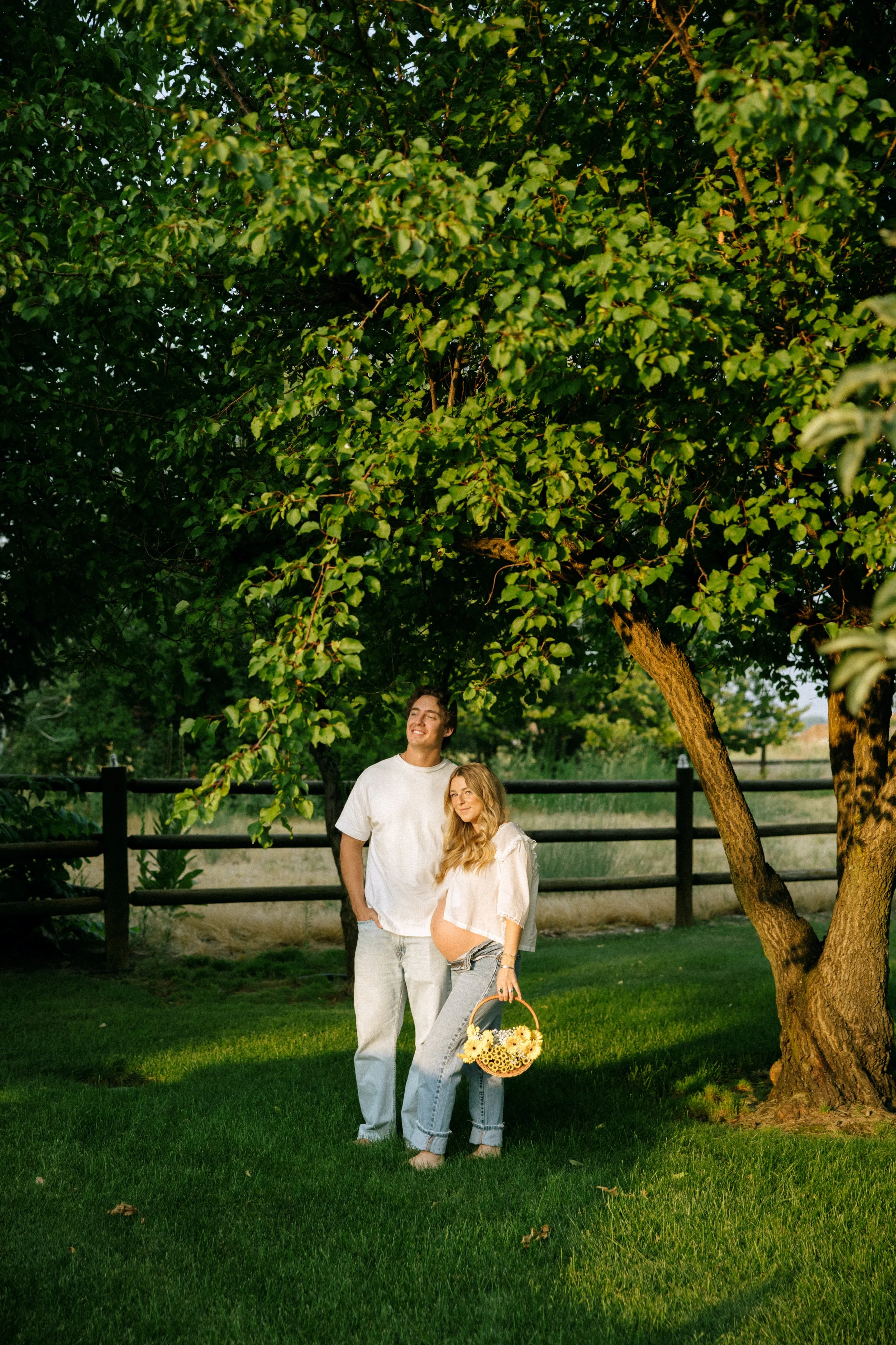 shalisse&chasematernity.jpg