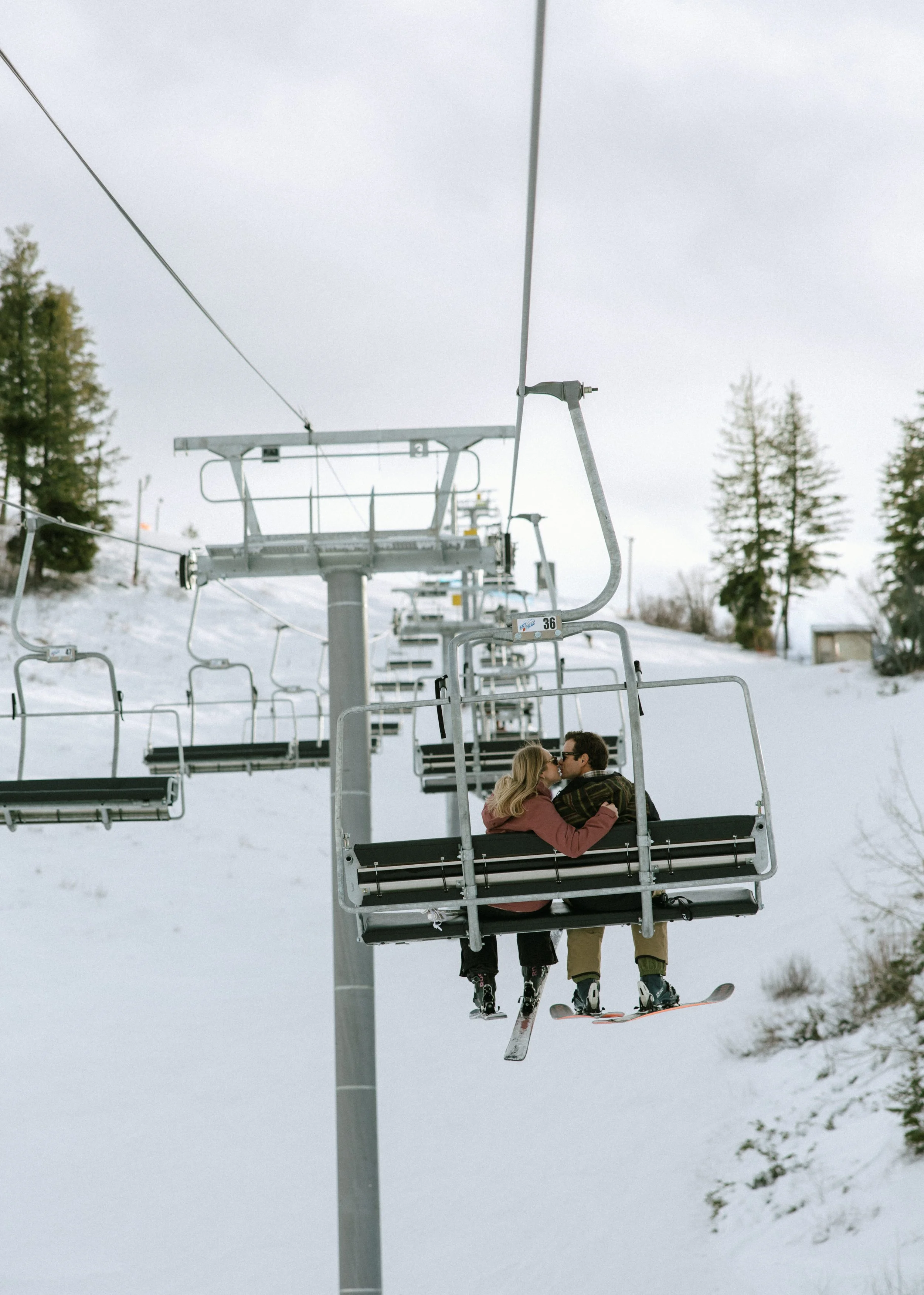 abby&wyattngagement-78.jpg