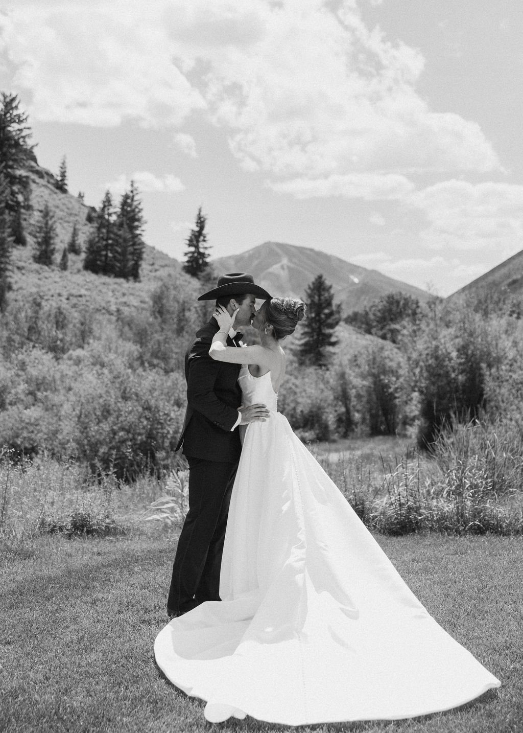 taylor&craigwedding-233.jpg