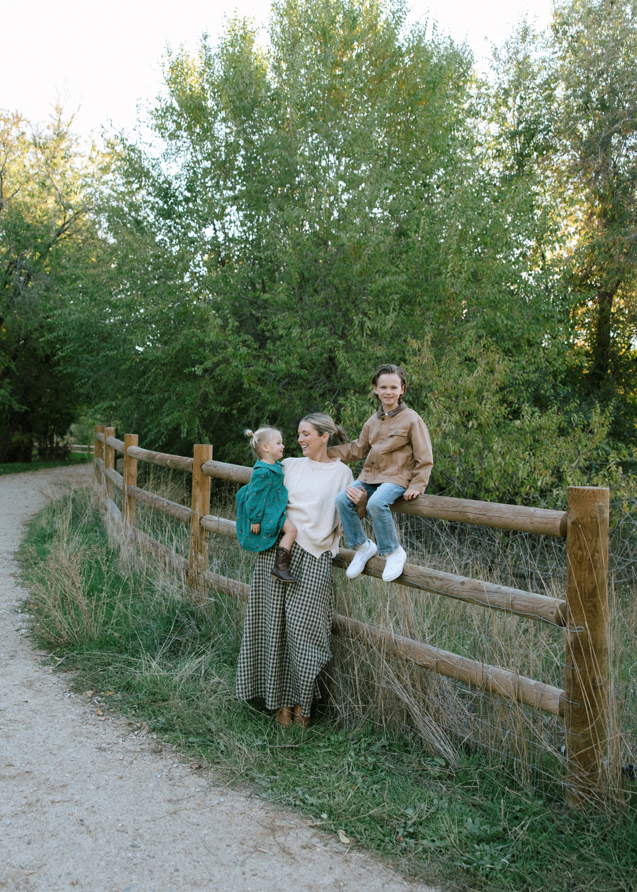 McMillanFamily2025-29.jpg
