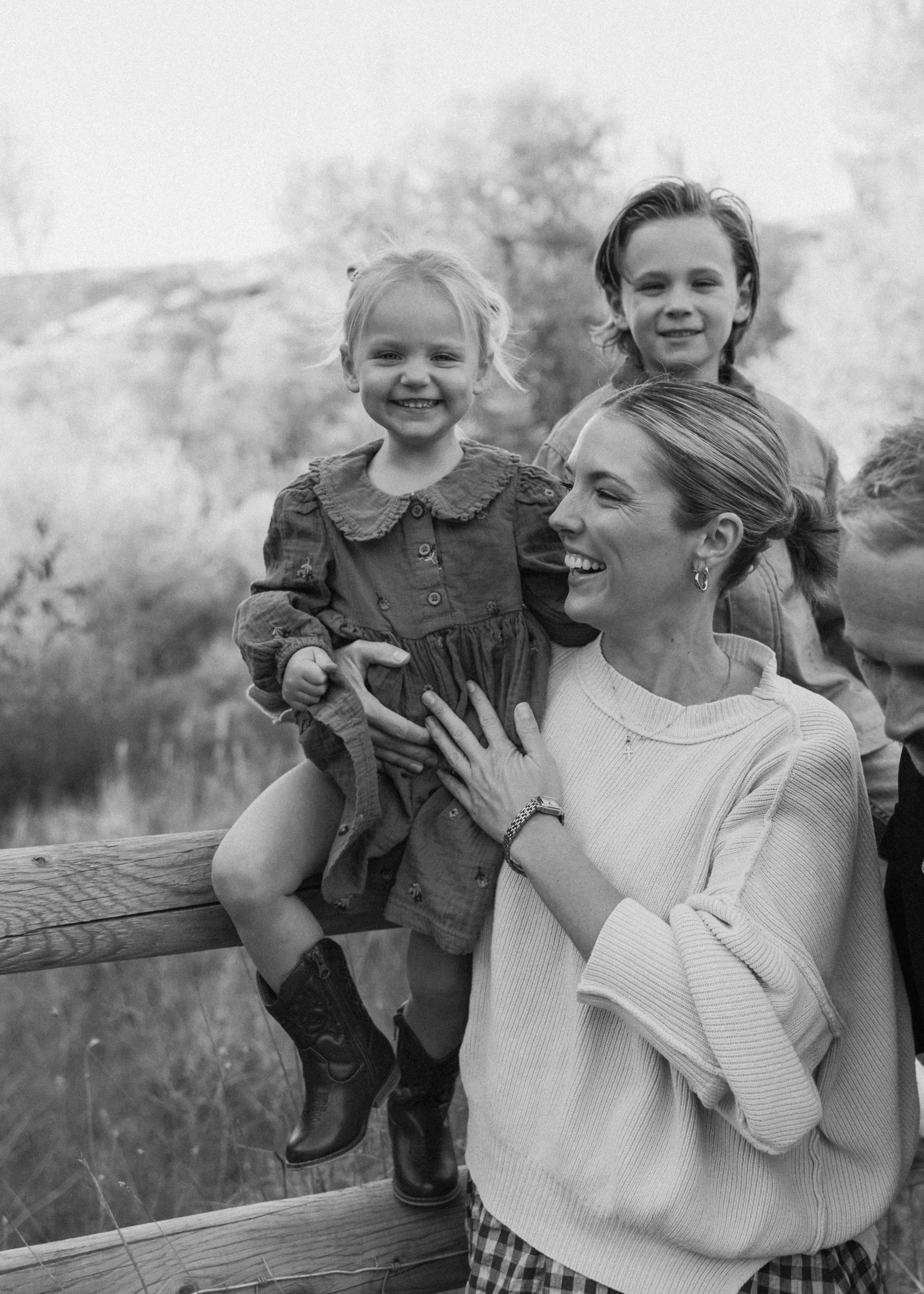 McMillanFamily2025-19.jpg